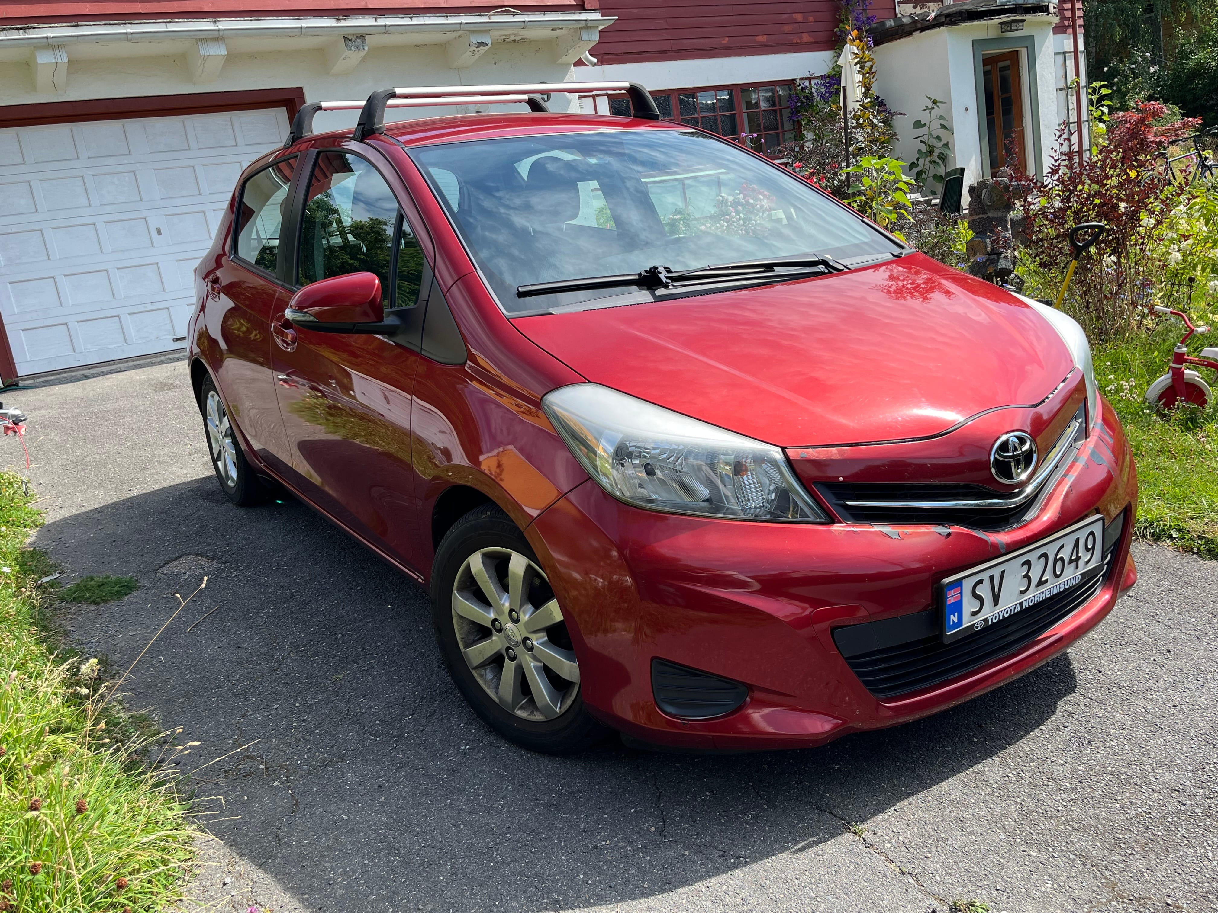 Toyota Yaris med Bilradio