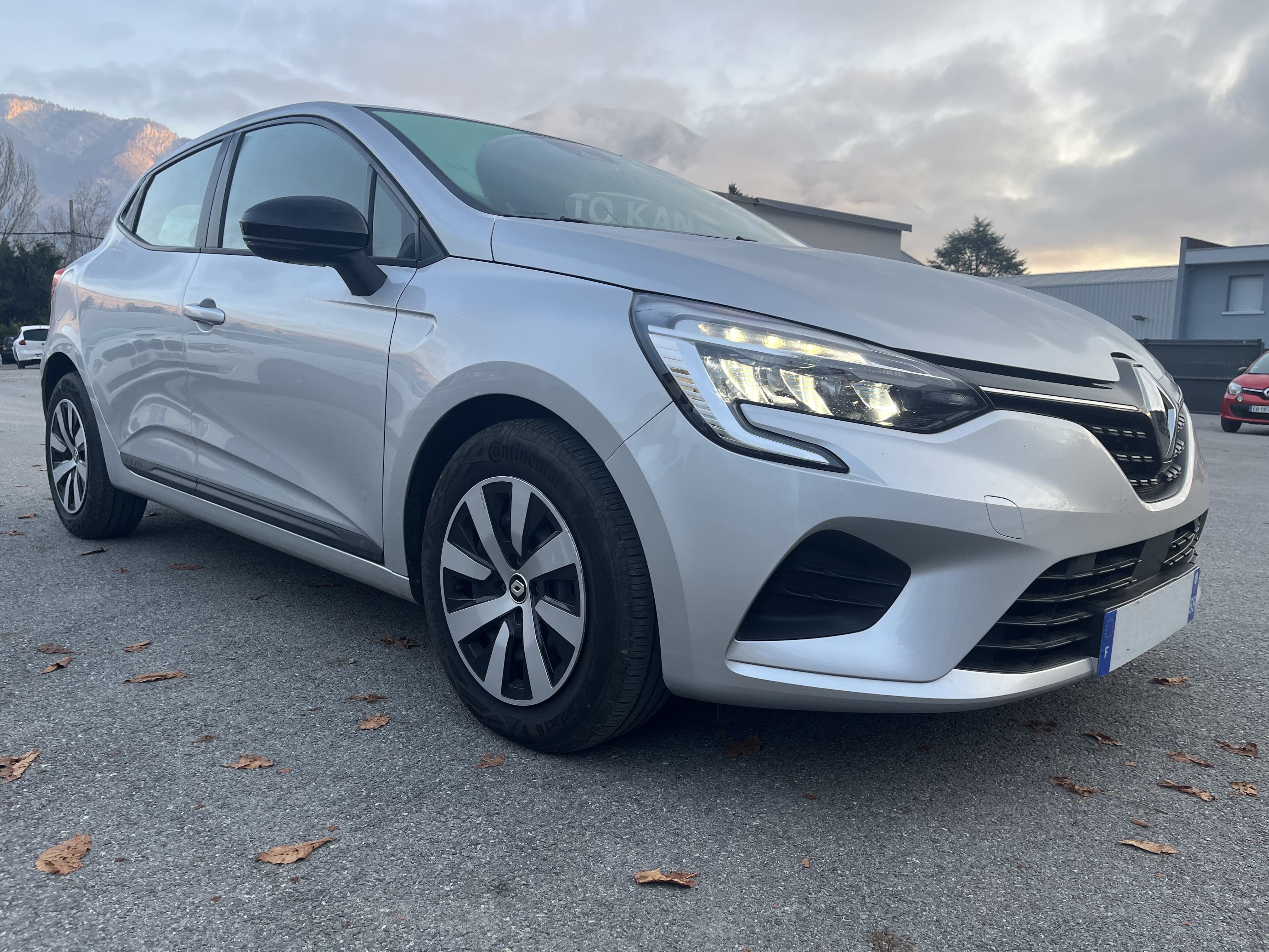 Renault Clio avec Climatisation