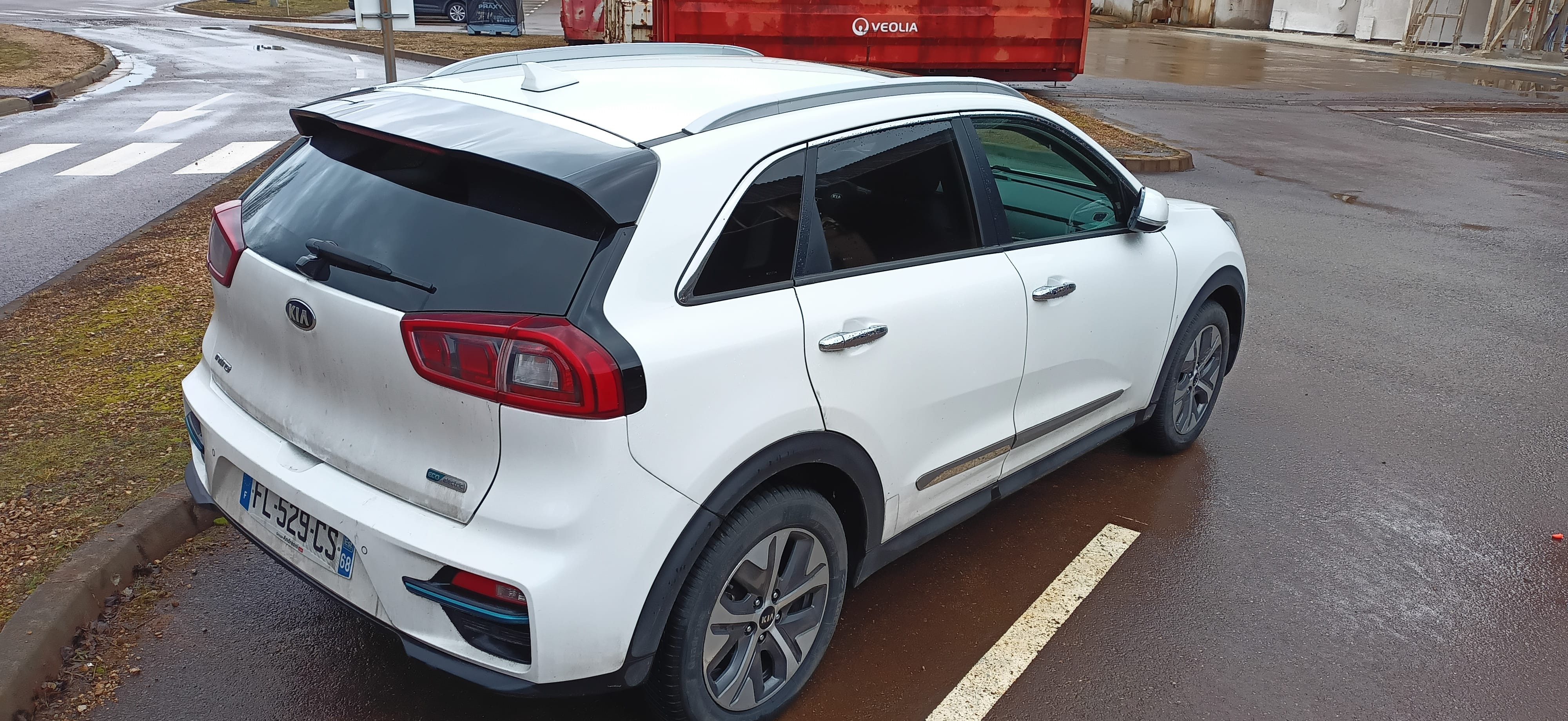 Kia e-Niro E-premium - 204 ch - 64kwh avec GPS