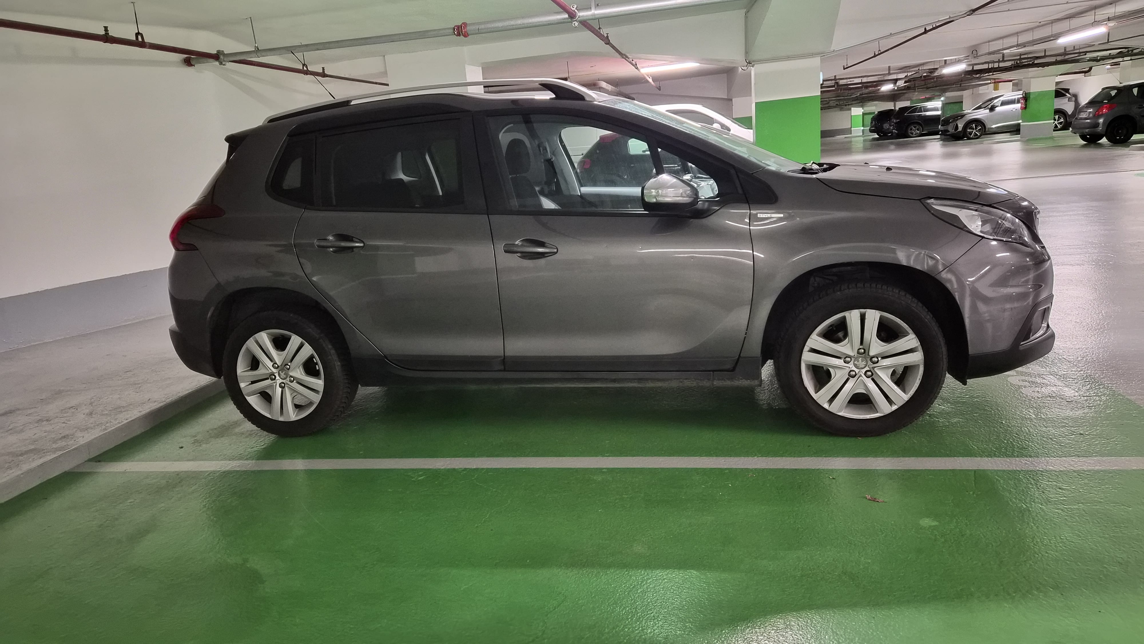 Peugeot 2008 (EY429) (Clim, GPS, Régulateur, Bluetooth, Radar et caméra recul,...)  #be avec Climatisation