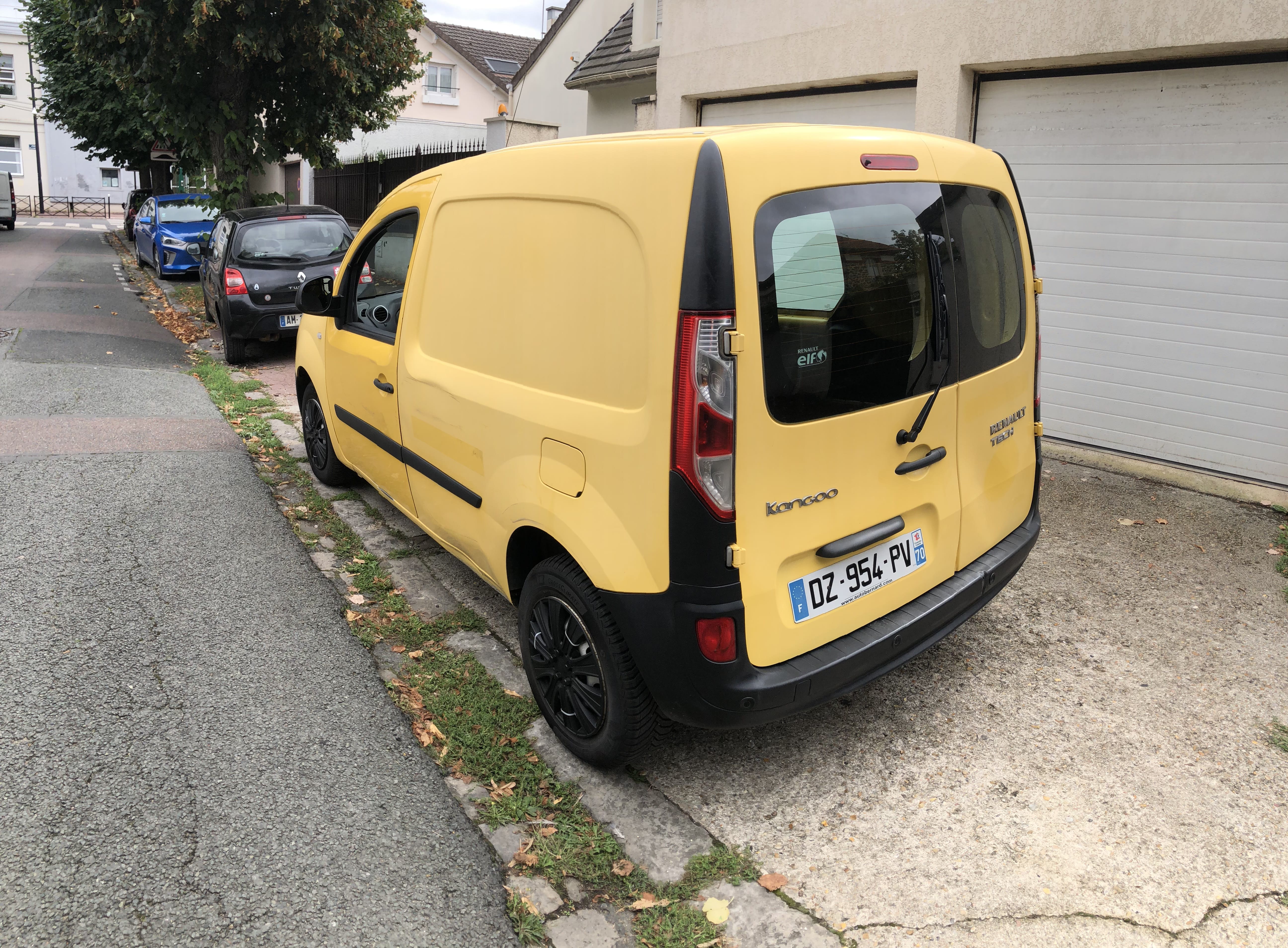 Renault Kangoo Fourgon 2. 2016 . 1,5 l dci 75ch energy avec Audio Bluetooth