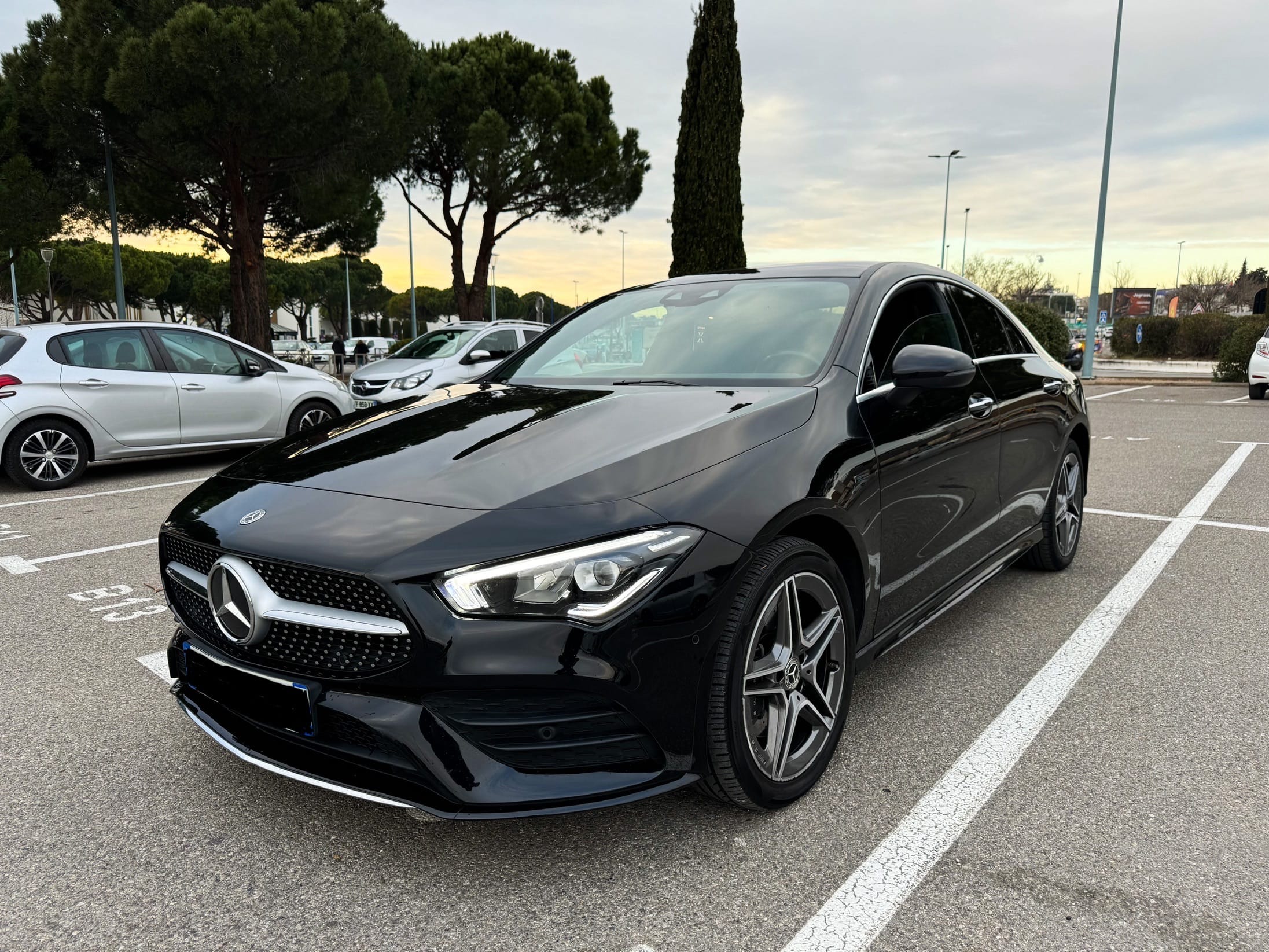 Mercedes-Benz CLA 250, 2021, Essence 98 / Électrique (hybride), automatique