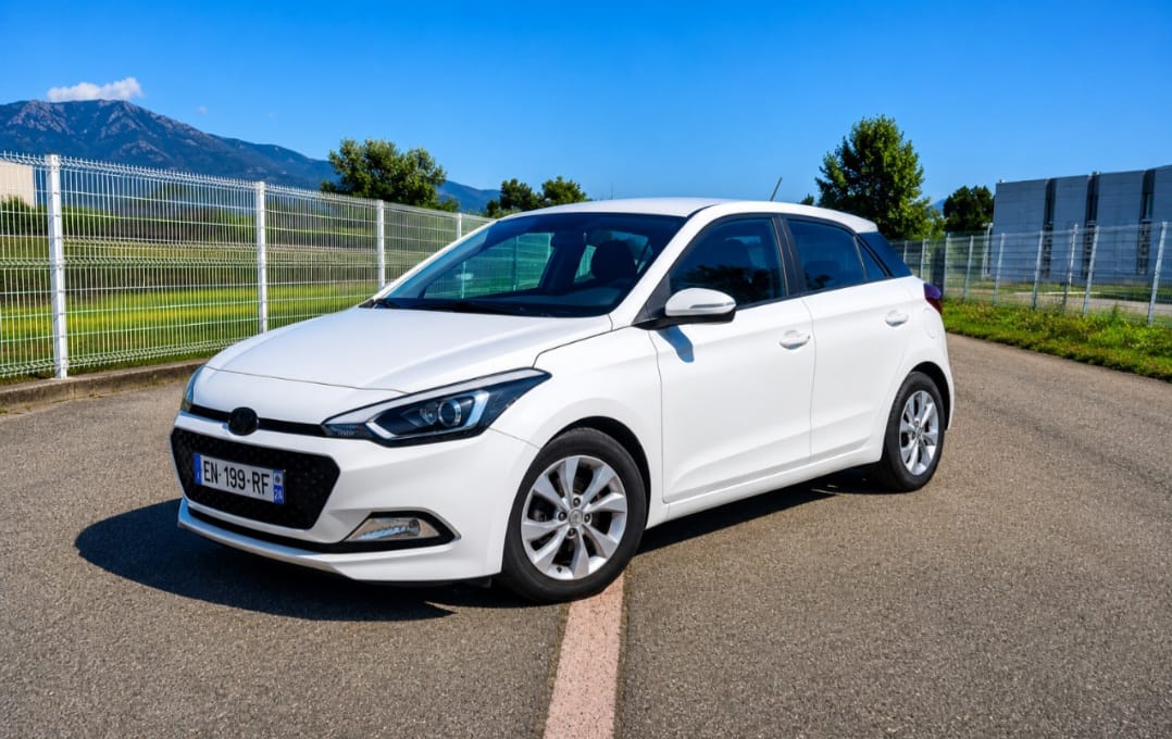 Hyundai i20 1.2 essence, 2017, Essence 98