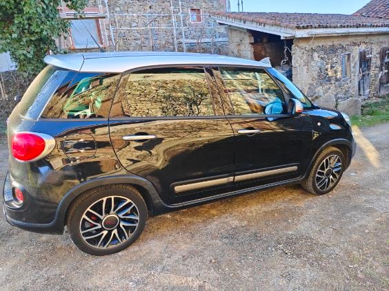Fiat 500L avec GPS