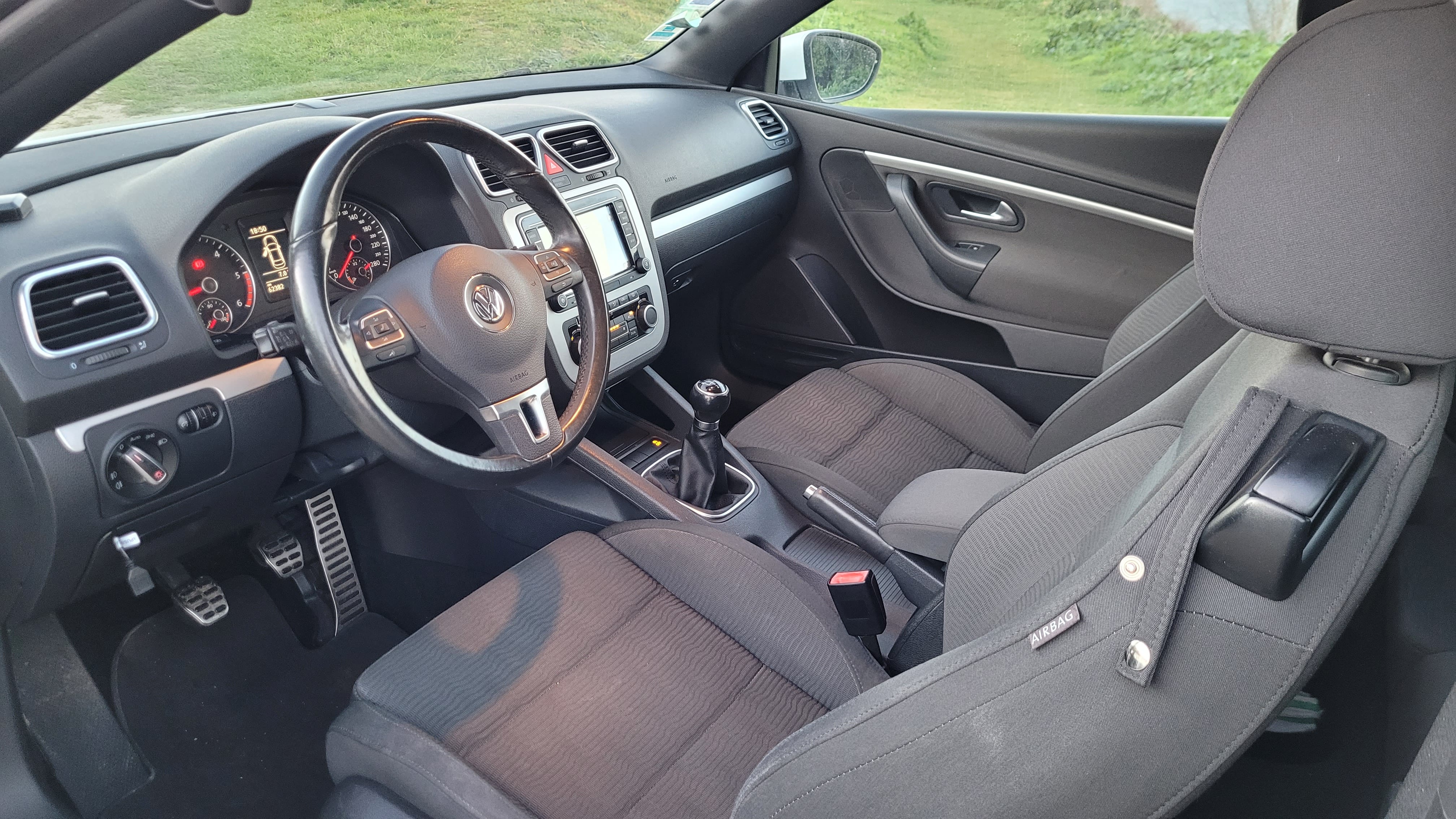 Volkswagen Eos Cabriolet 2.0 TDI avec GPS