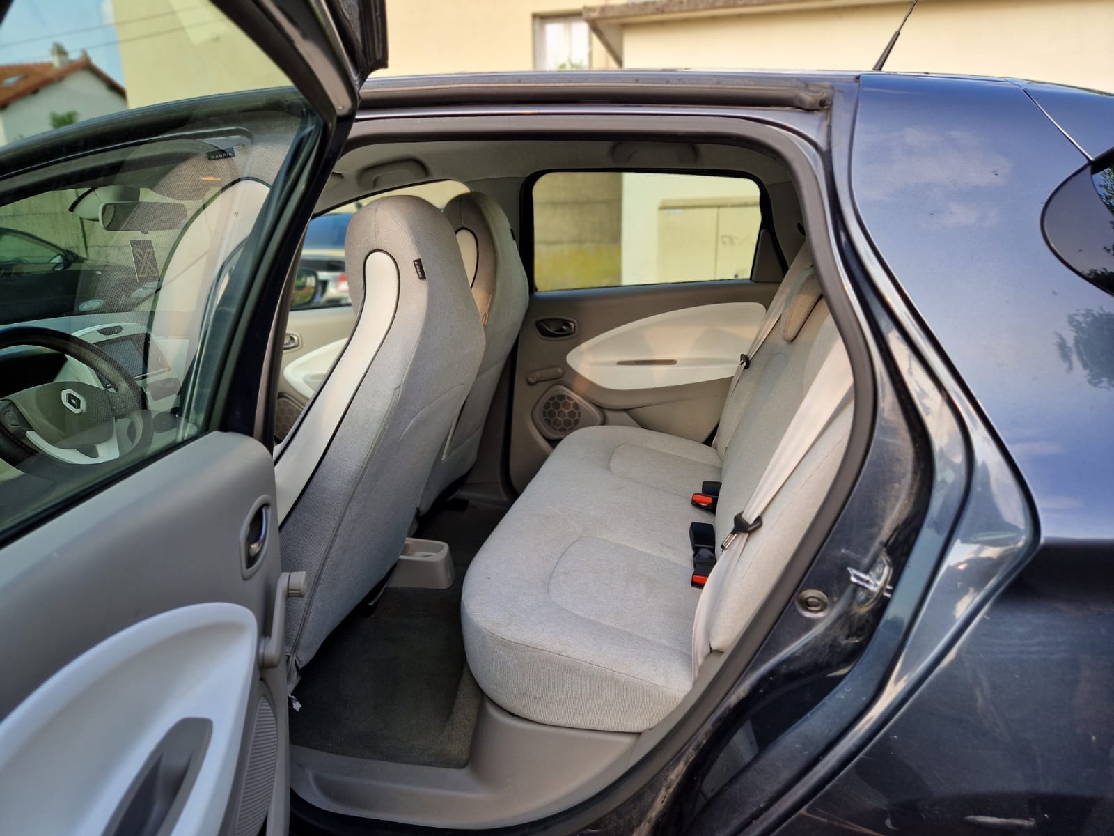 Renault ZOE avec Entrée audio / iPod