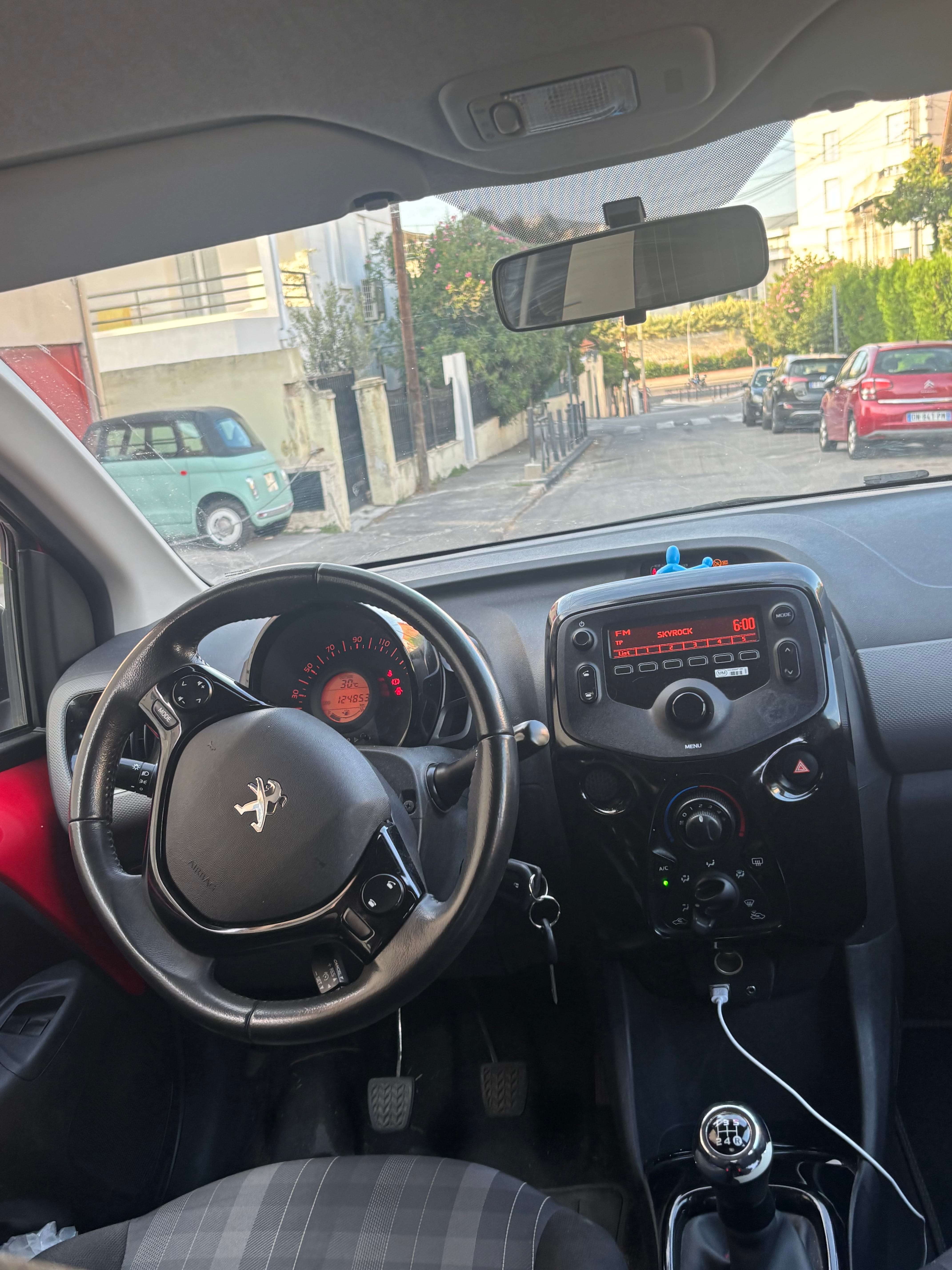 Peugeot 108 1.0 eVti with Cruise control