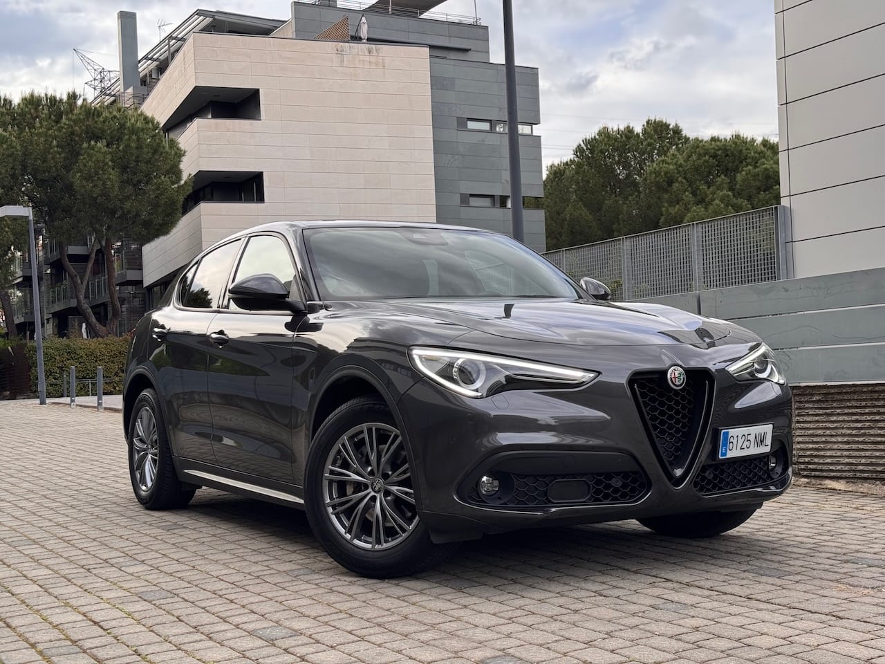 Alfa-Romeo Stelvio, 2022, Diesel, Automatik
