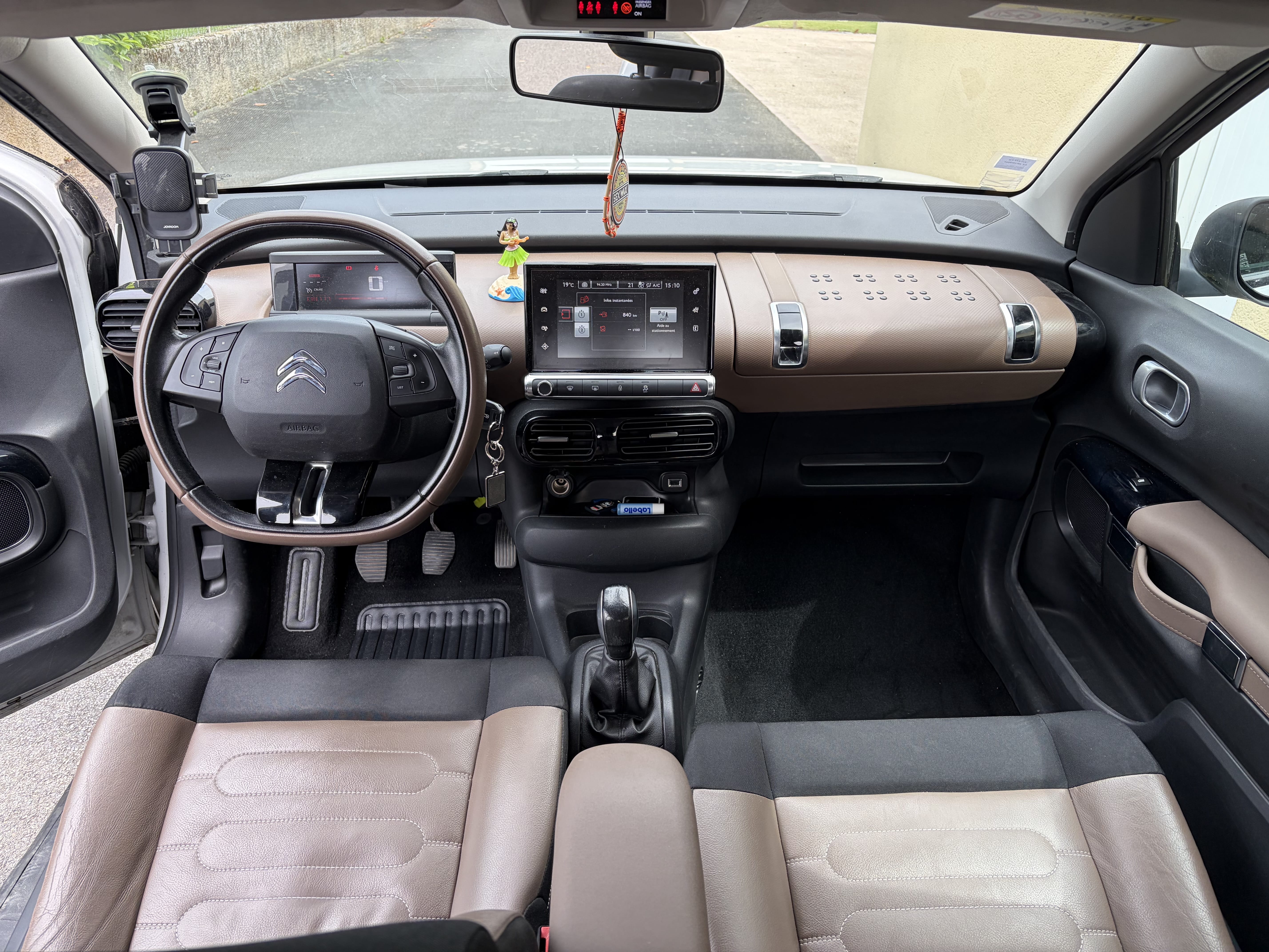 Citroen C4 Cactus avec GPS