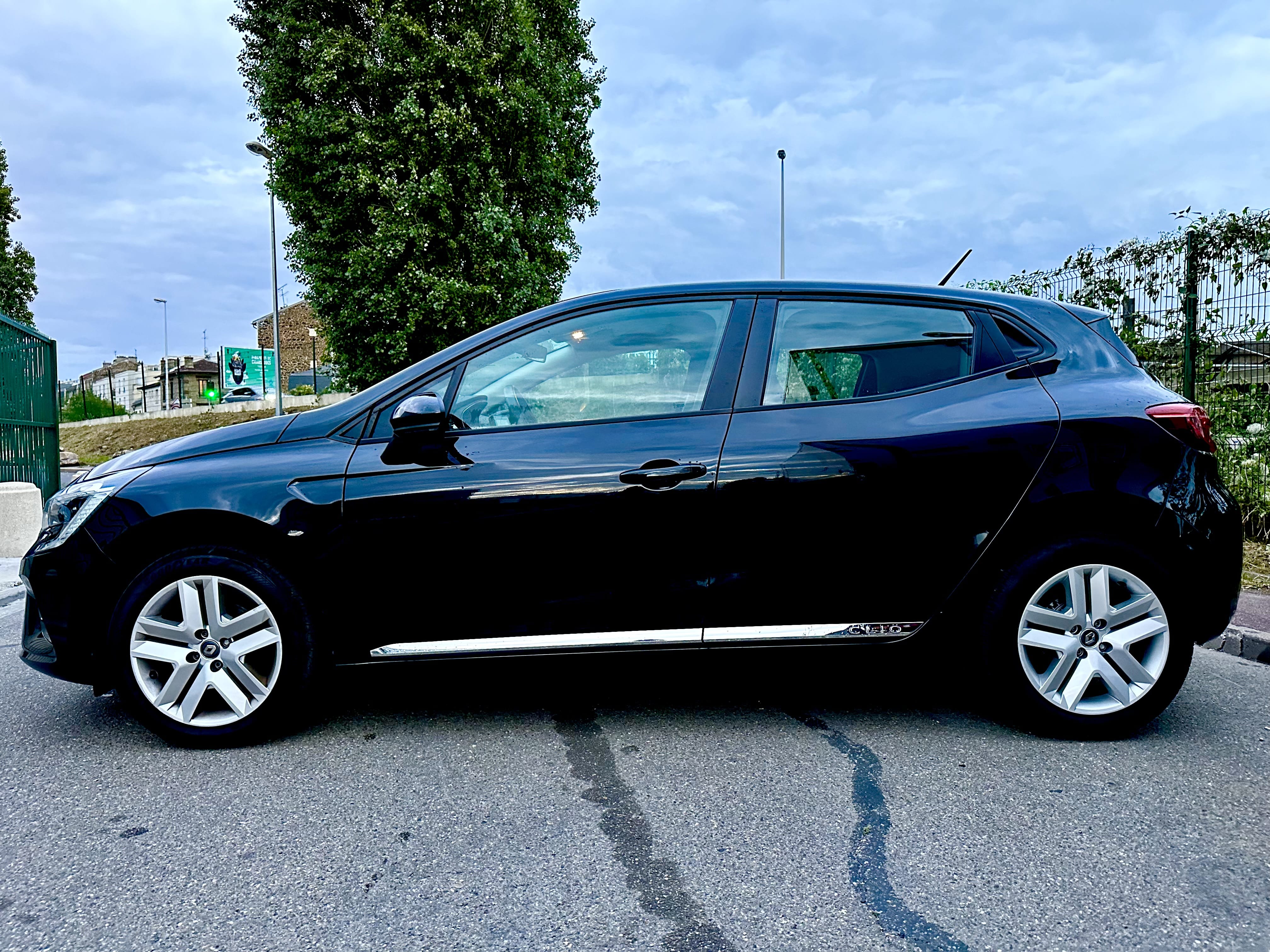 Renault Clio avec Climatisation