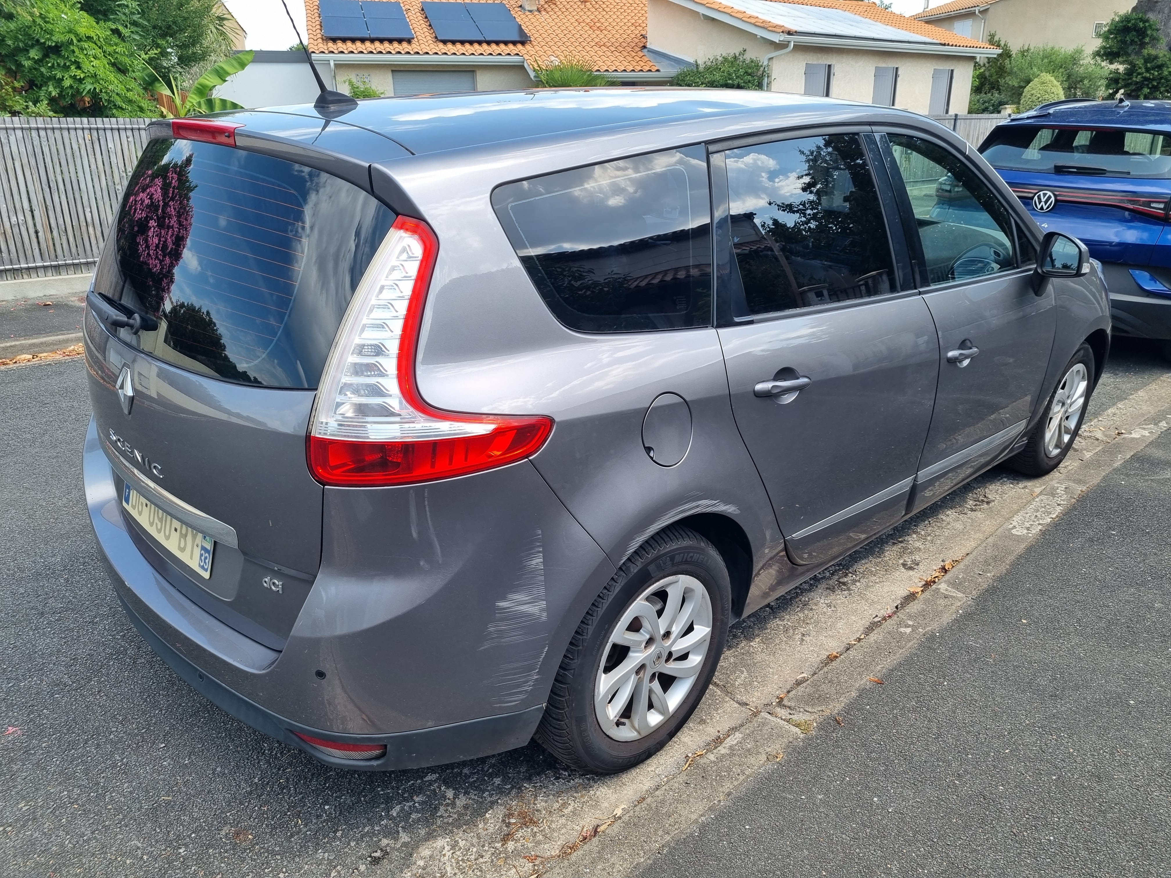 Renault Grand Scenic avec GPS