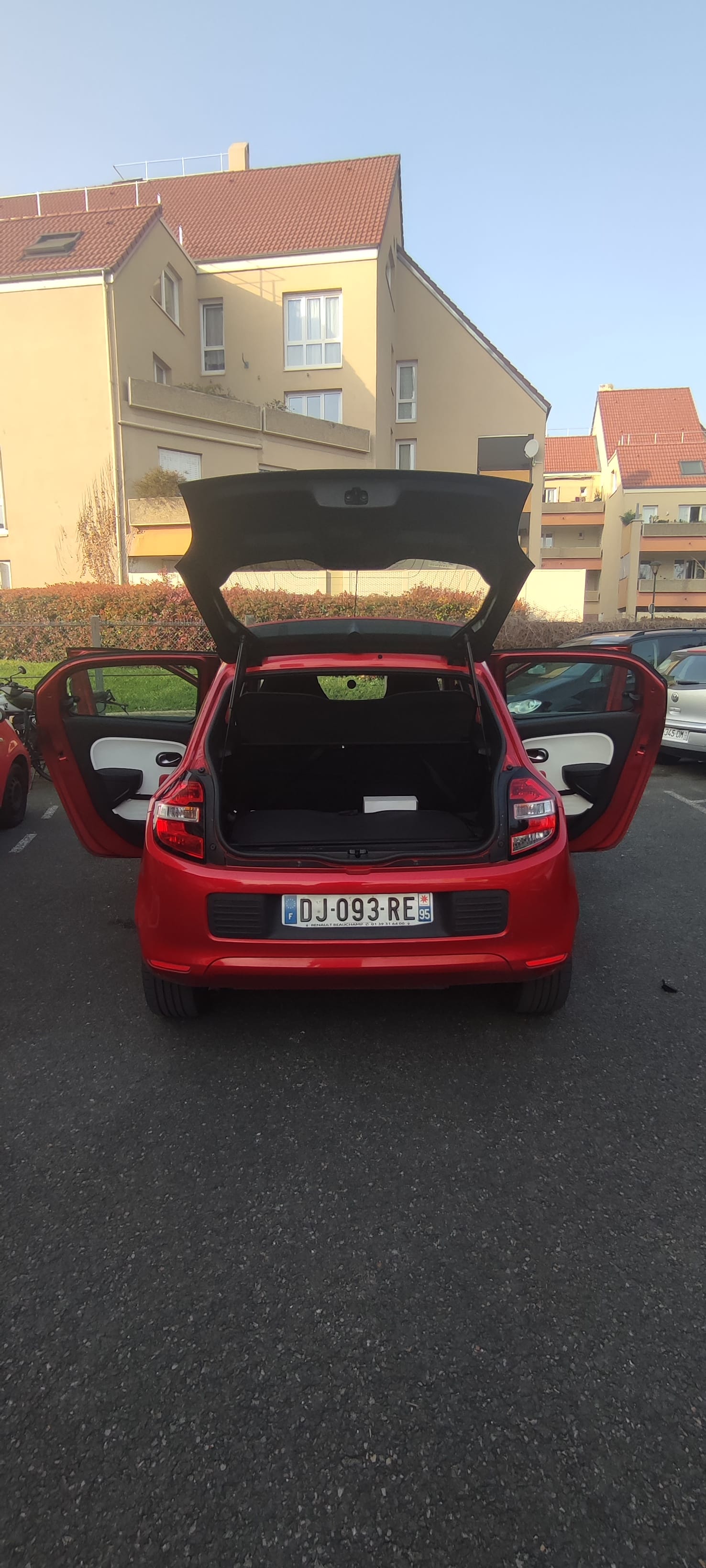 Renault Twingo III avec GPS