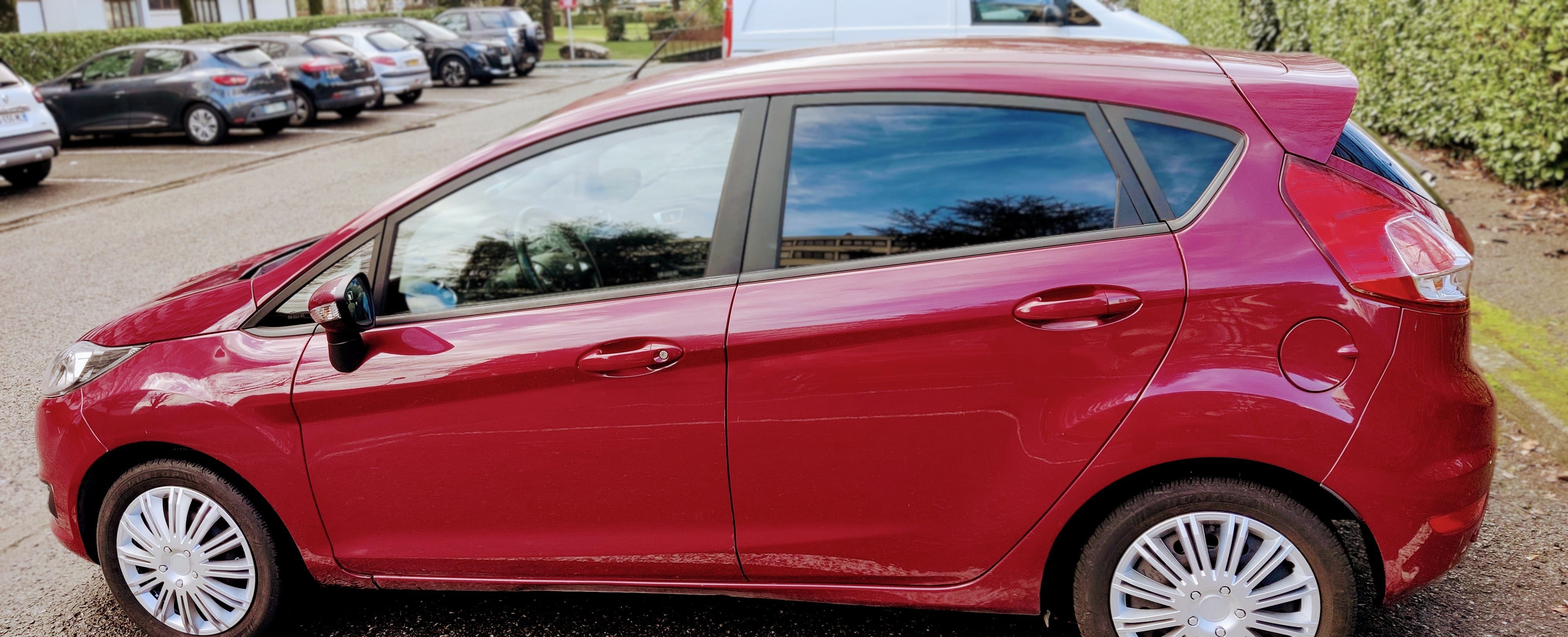 Ford Fiesta Essence 100 CV 1.0 ecoboost avec Climatisation
