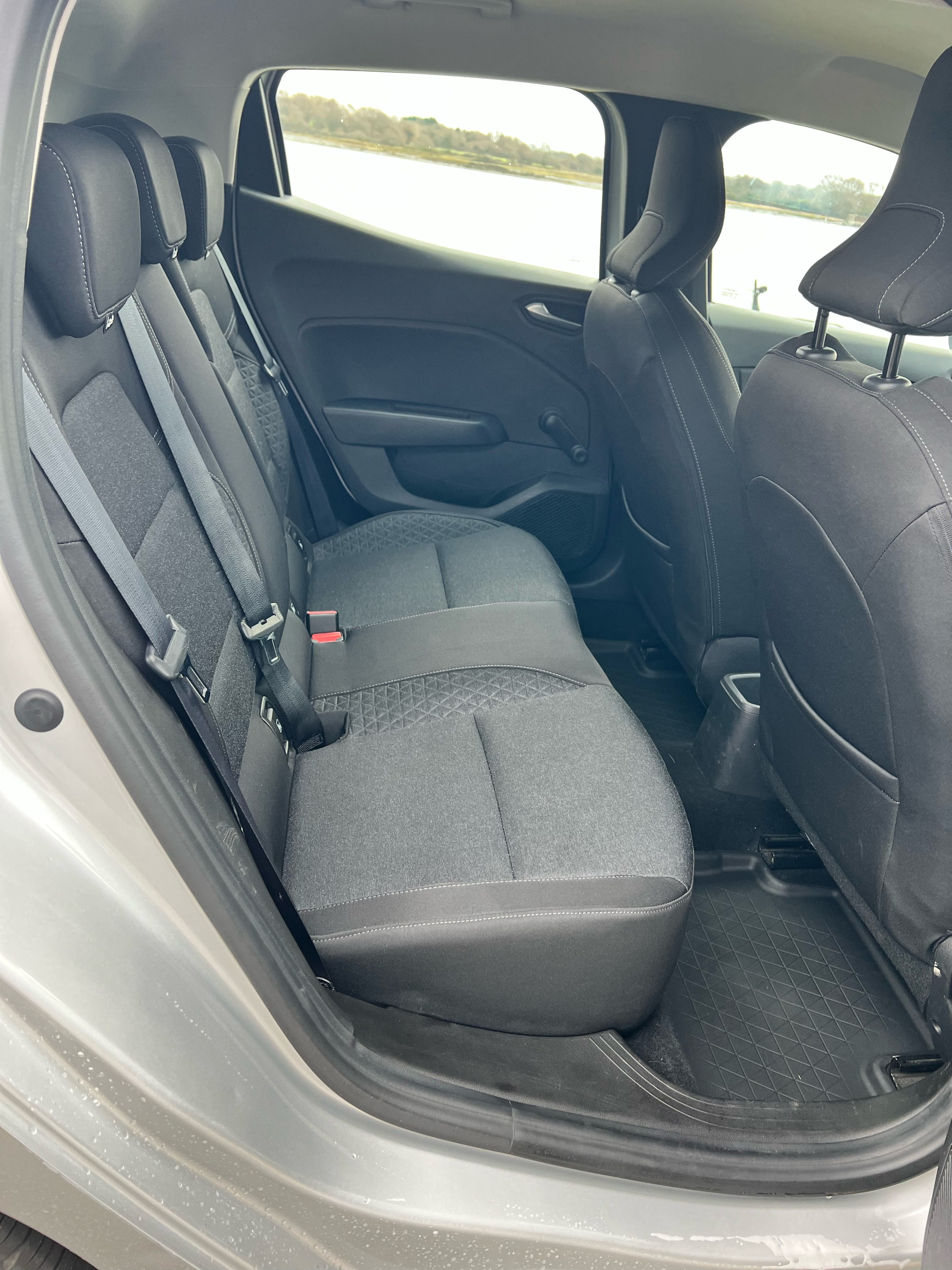 Renault Clio V avec Chaines