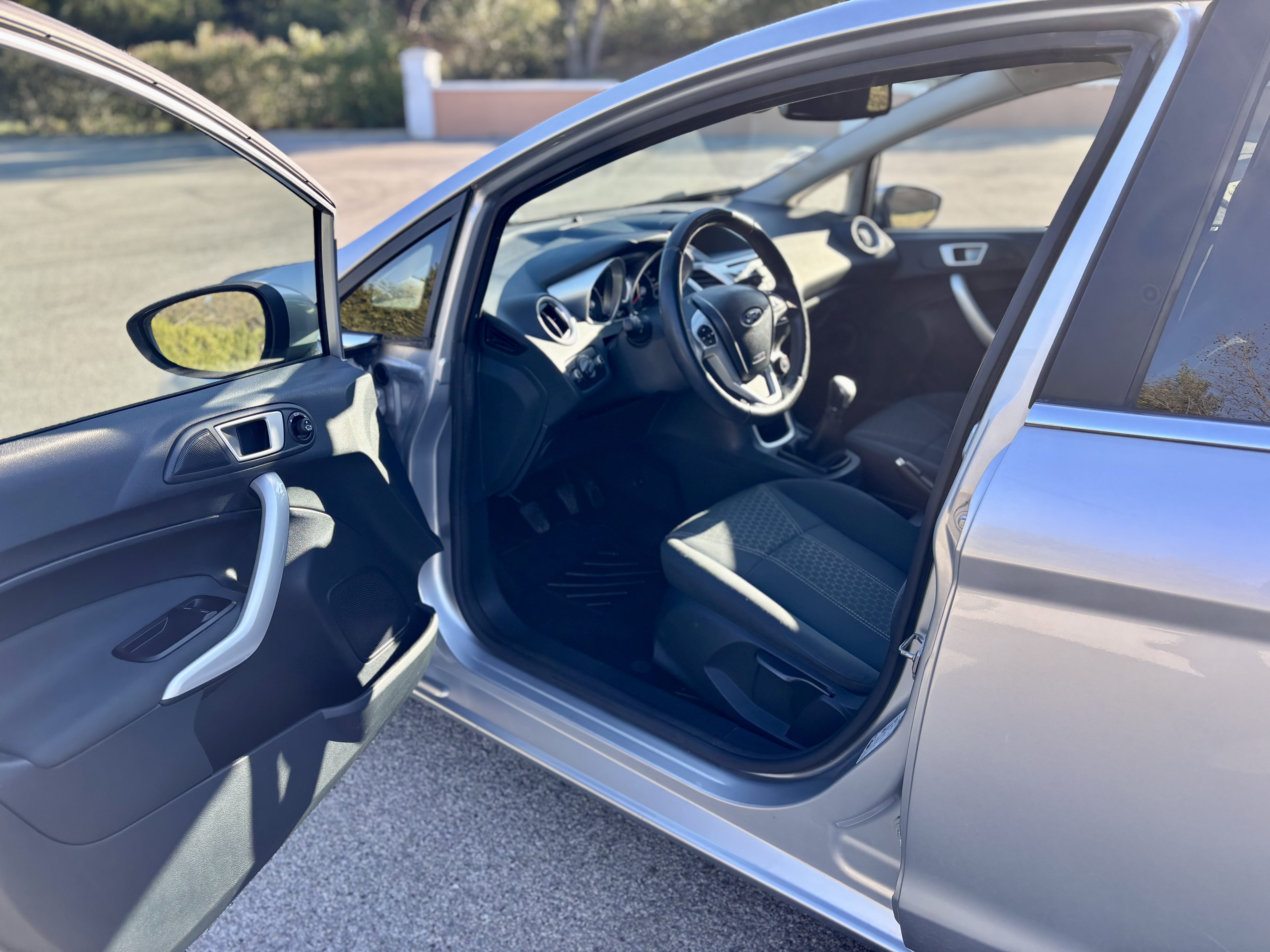 Ford Fiesta avec Audio Bluetooth