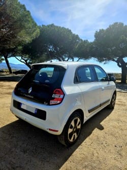 Renault Twingo III with Cruise control