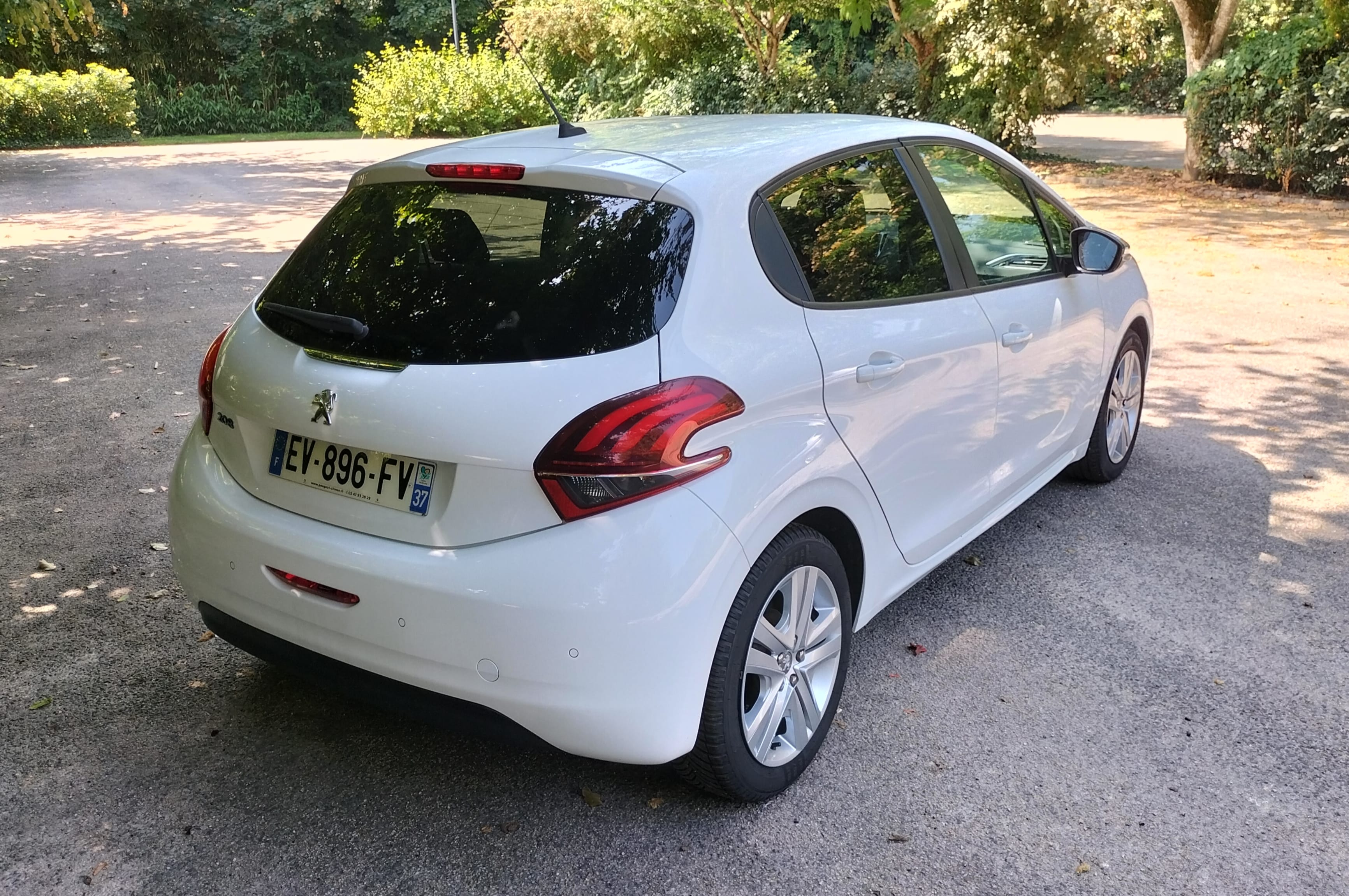 Peugeot 208 avec Régulateur de vitesse