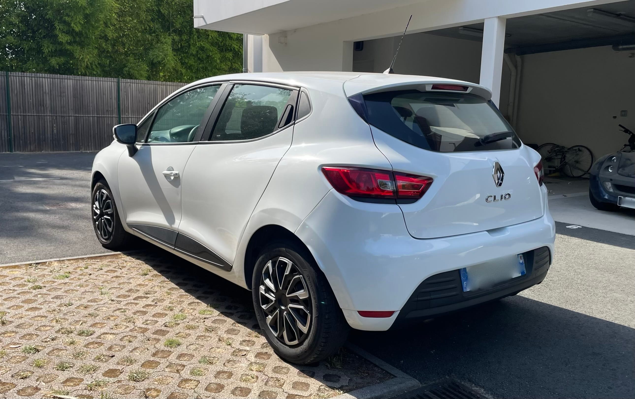 Renault Clio avec GPS
