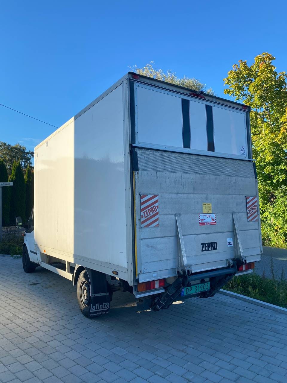 Ford Transit 150 med Cruisekontroll