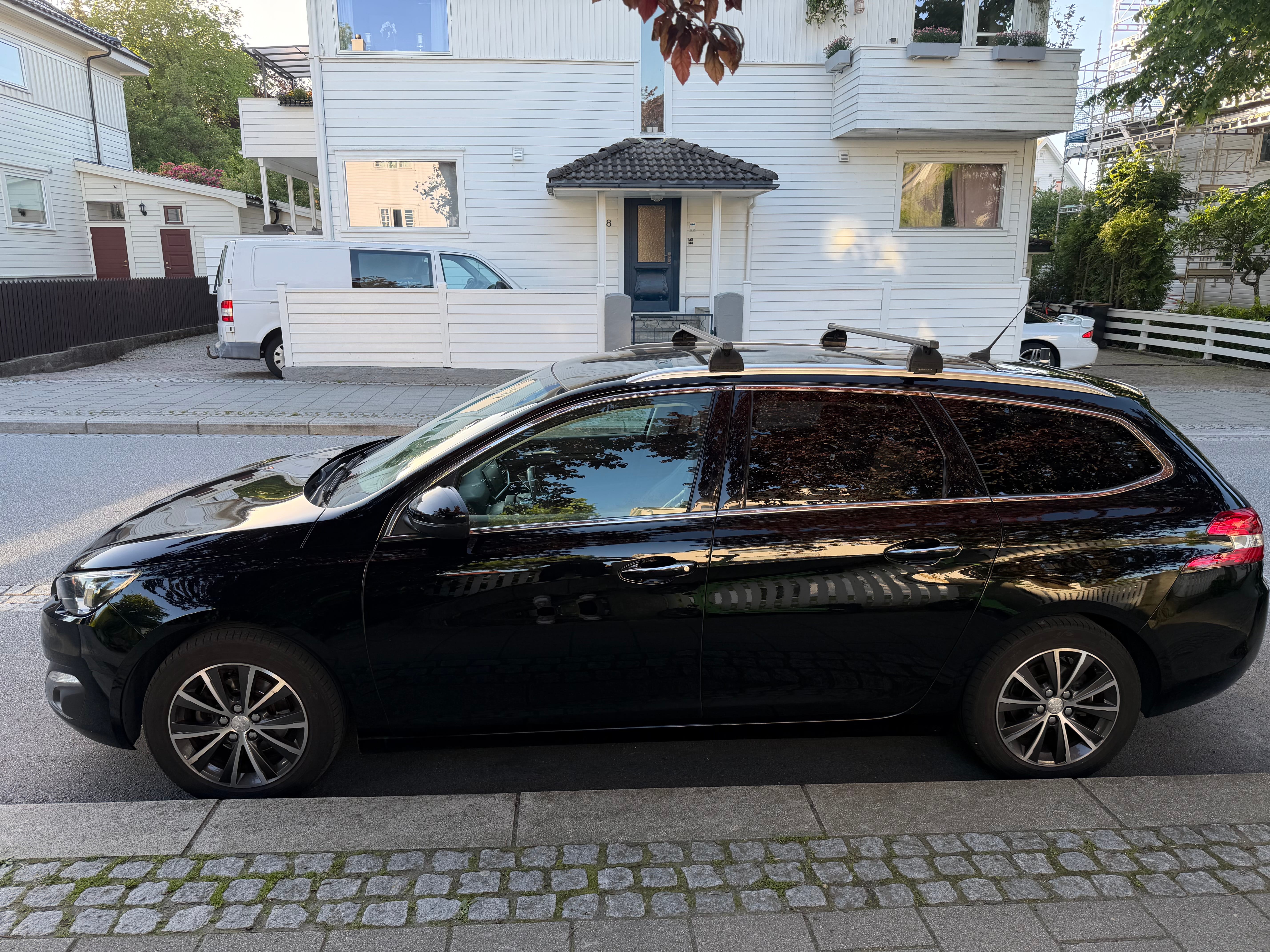 Peugeot 308 SW with Air conditioning