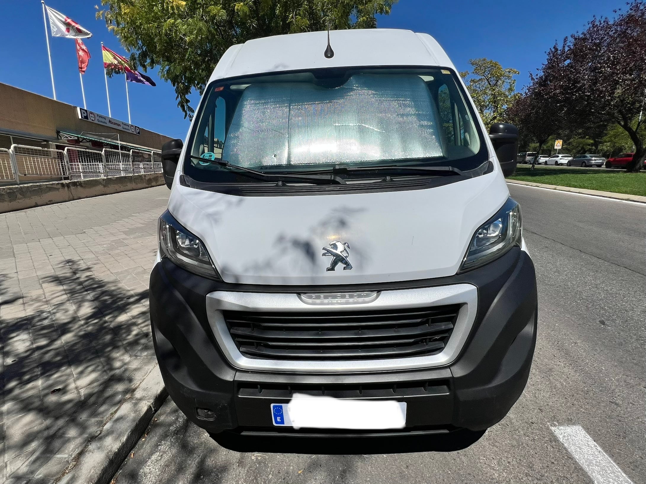 Peugeot Boxer met GPS