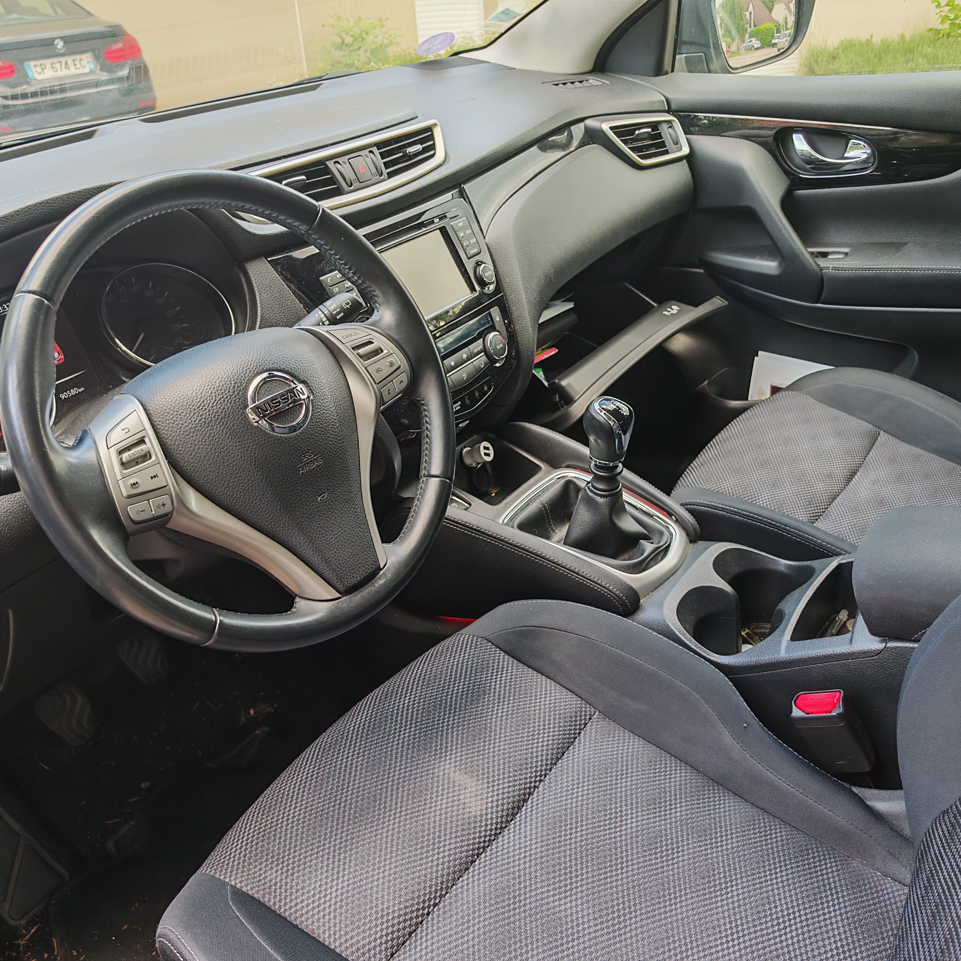Nissan Qashqai avec Autoradio