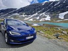 Fahrzeugklasse: Tesla Model S