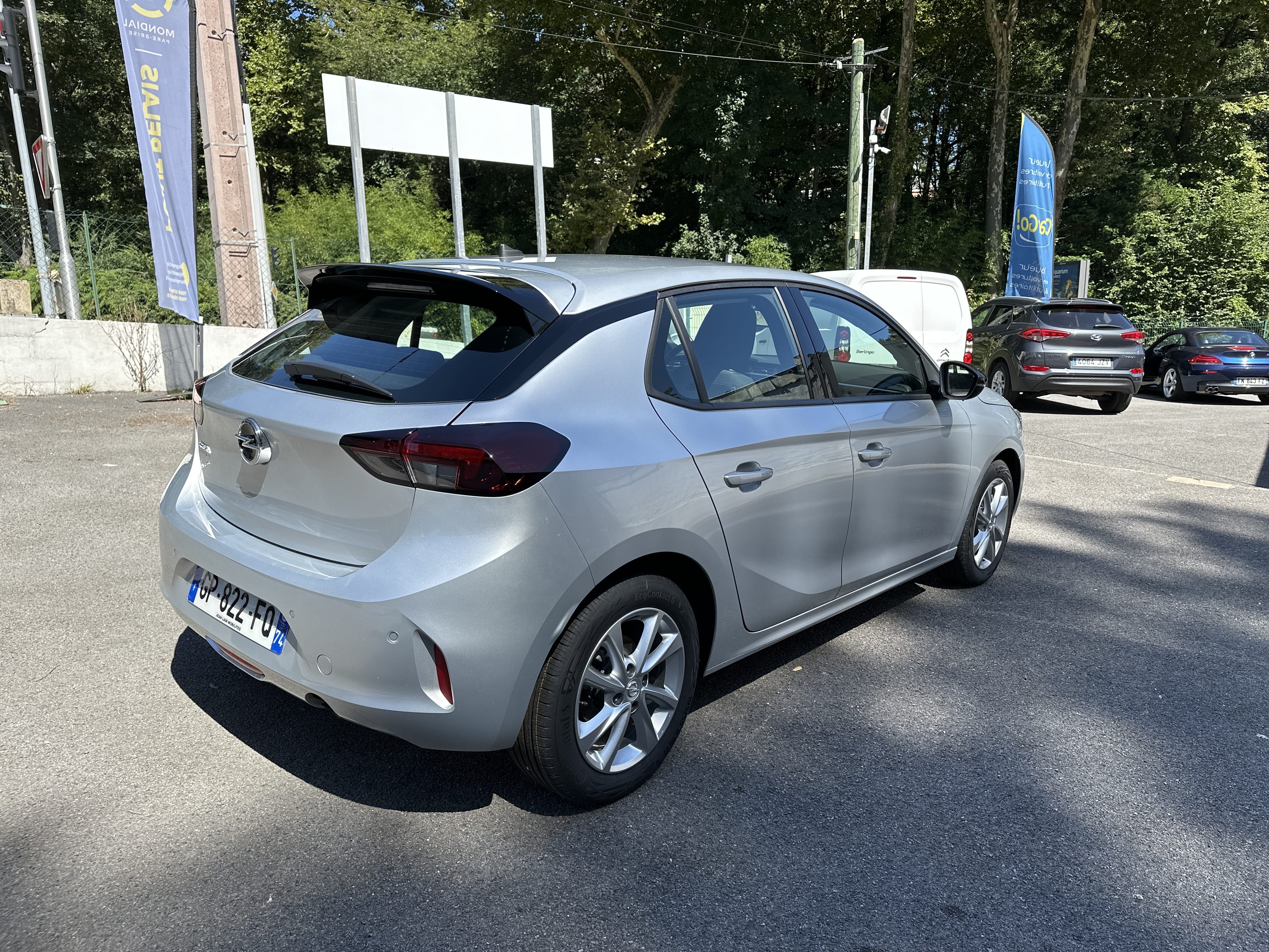 Opel Corsa avec Régulateur de vitesse