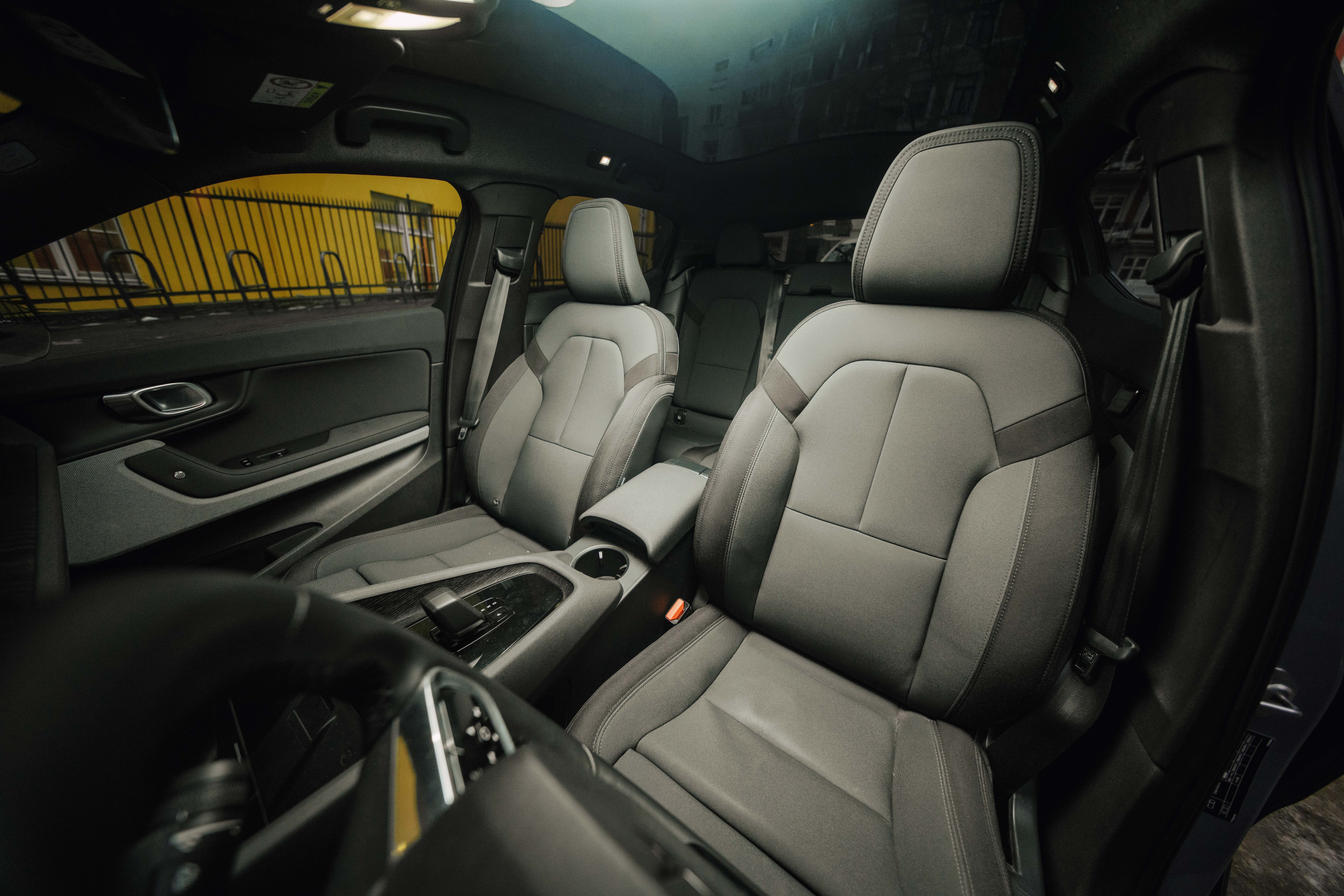 Polestar 2 Long Range Dual Motor with Bluetooth audio