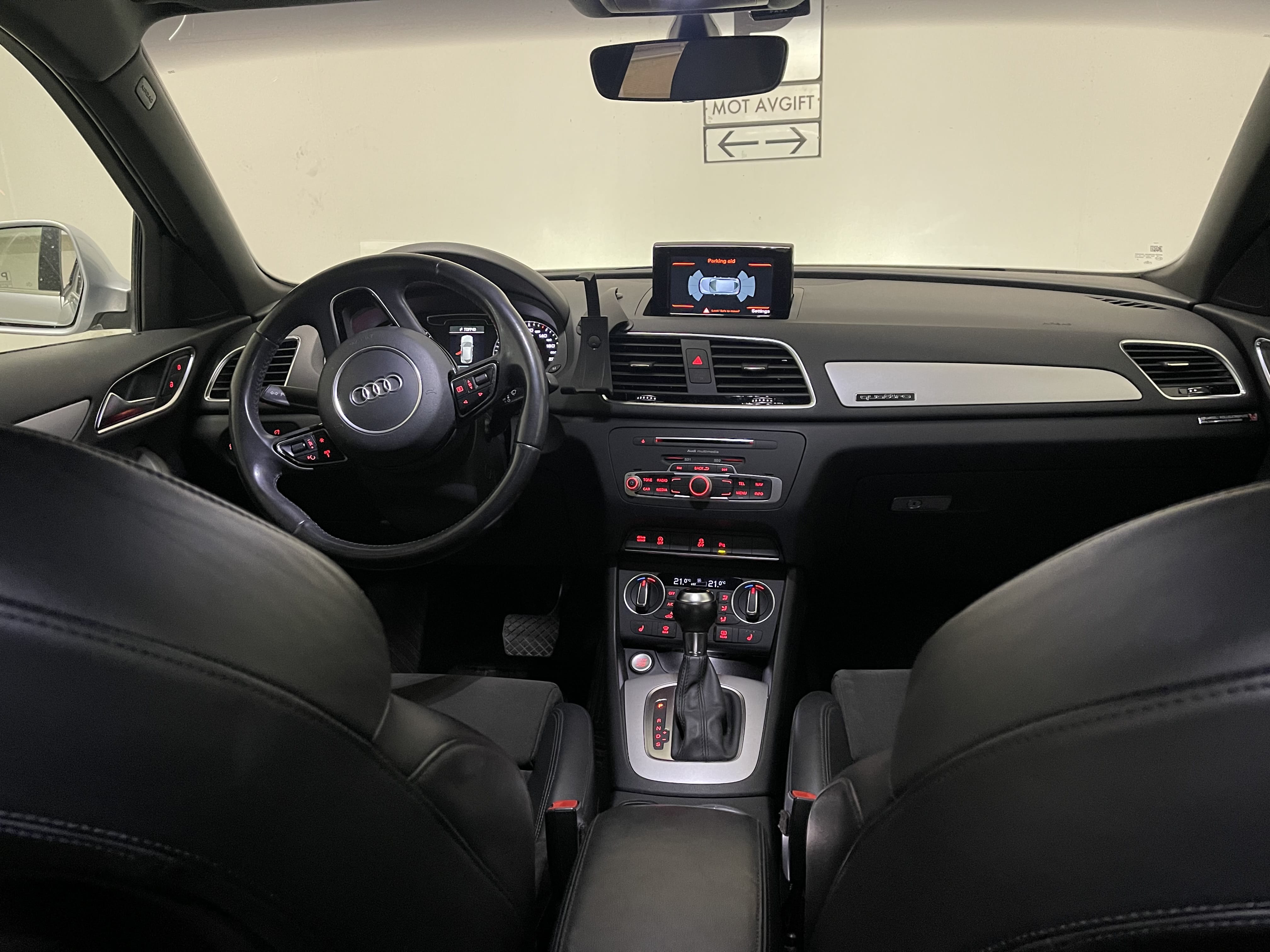Audi Q3 TDi quattro SUV met Vierwielaandrijving
