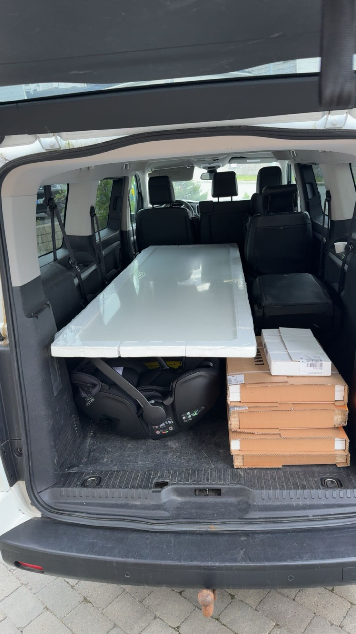 Peugeot Traveller med Ryggekamera