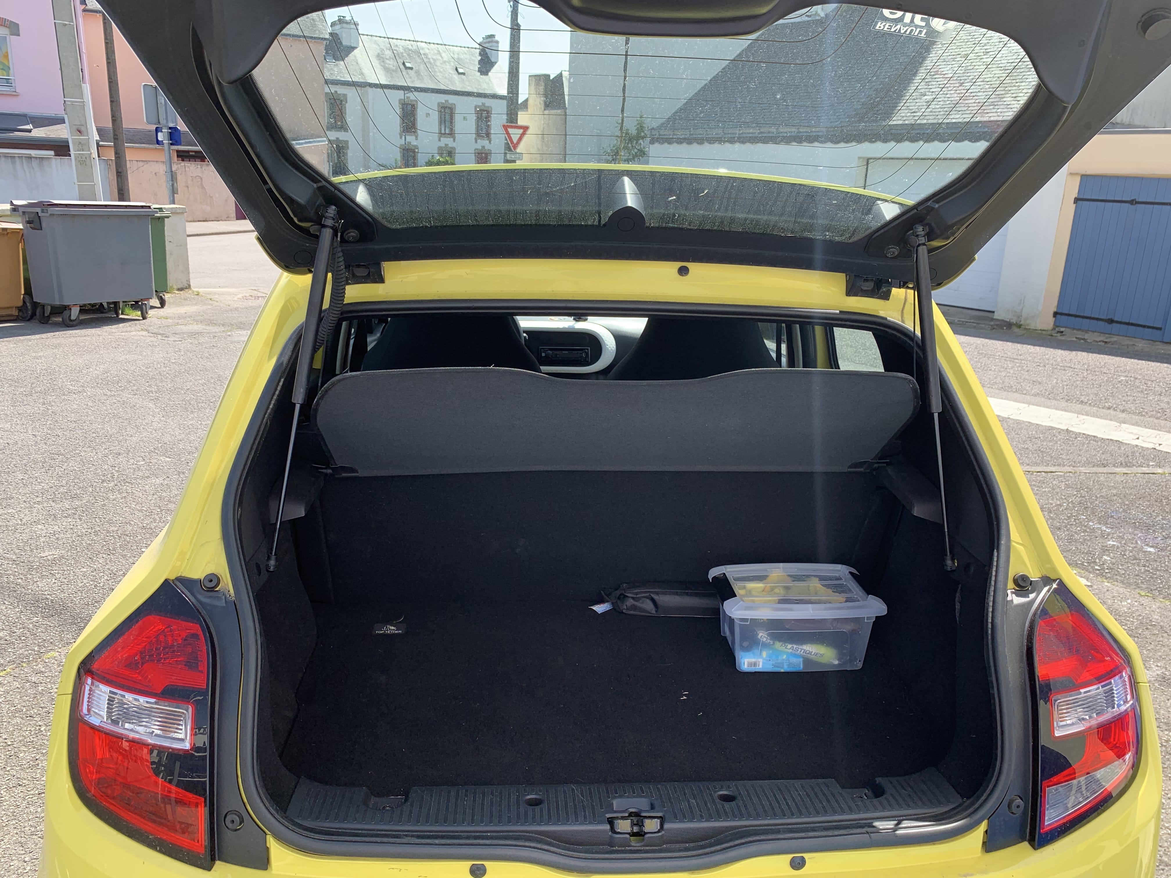 Renault Twingo avec Pneus neige