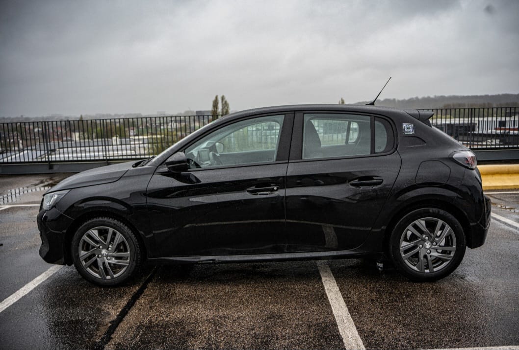 Peugeot 208 avec Climatisation