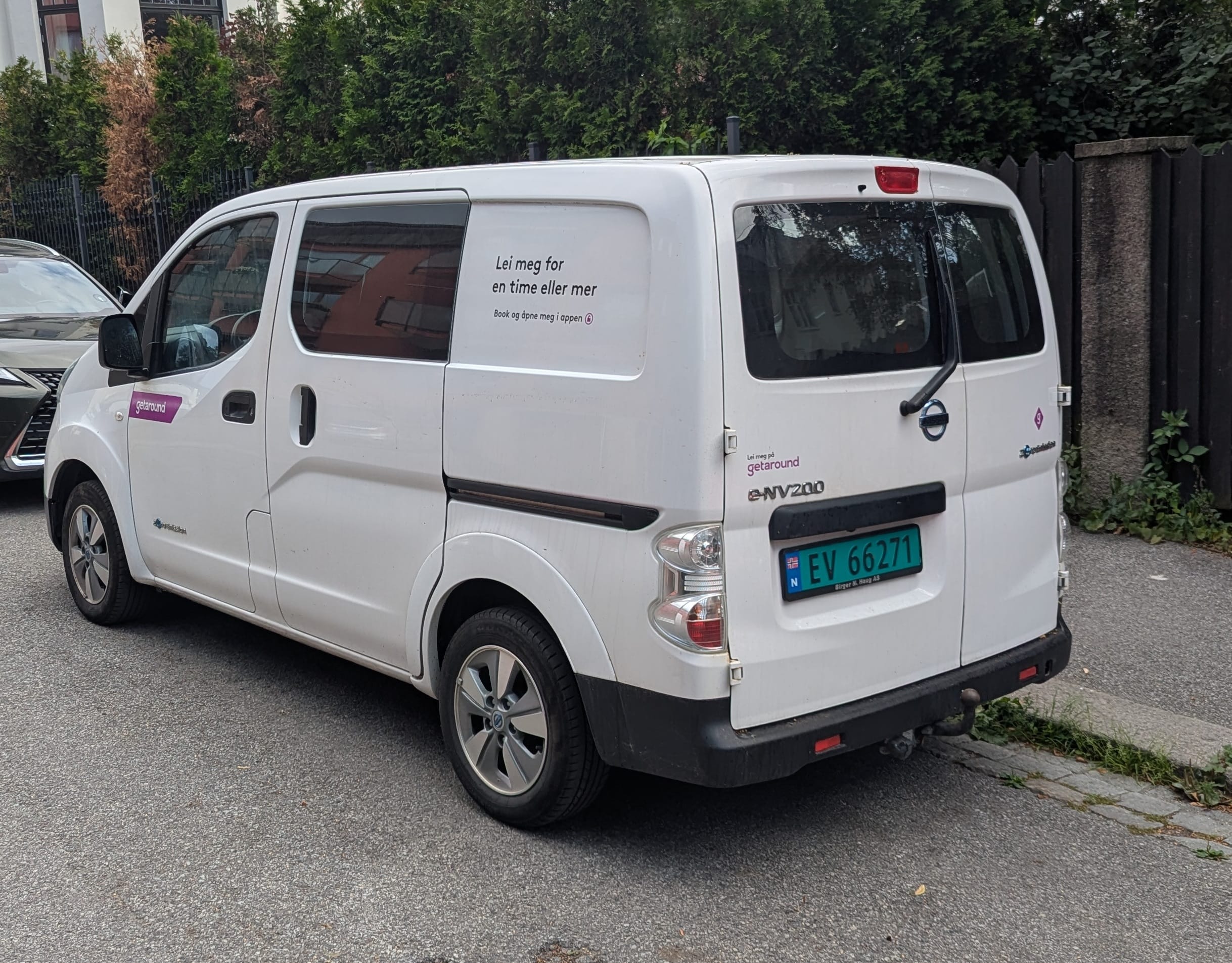 Nissan e-NV200 Varebil med GPS