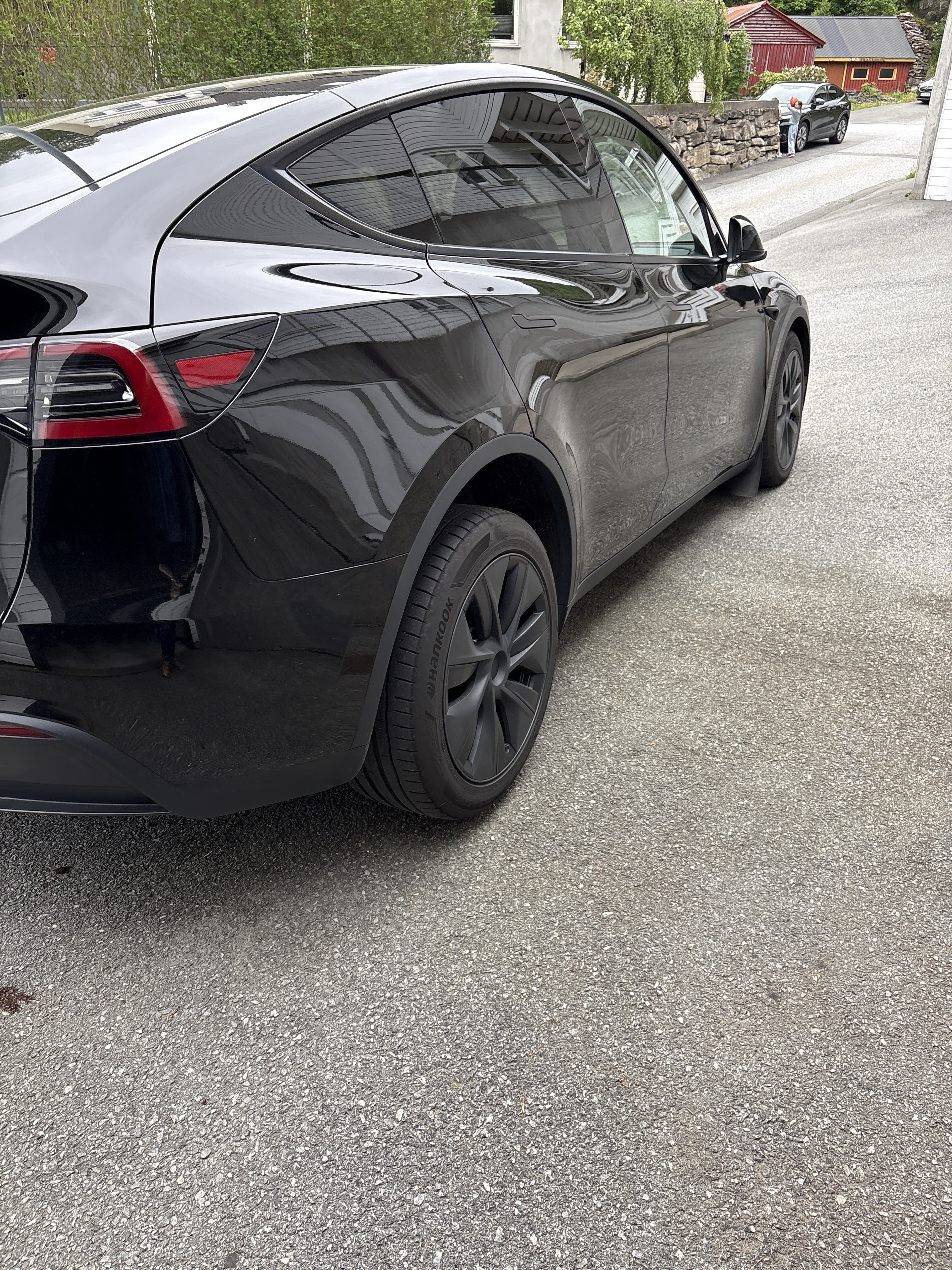 Tesla Model Y med Ryggekamera