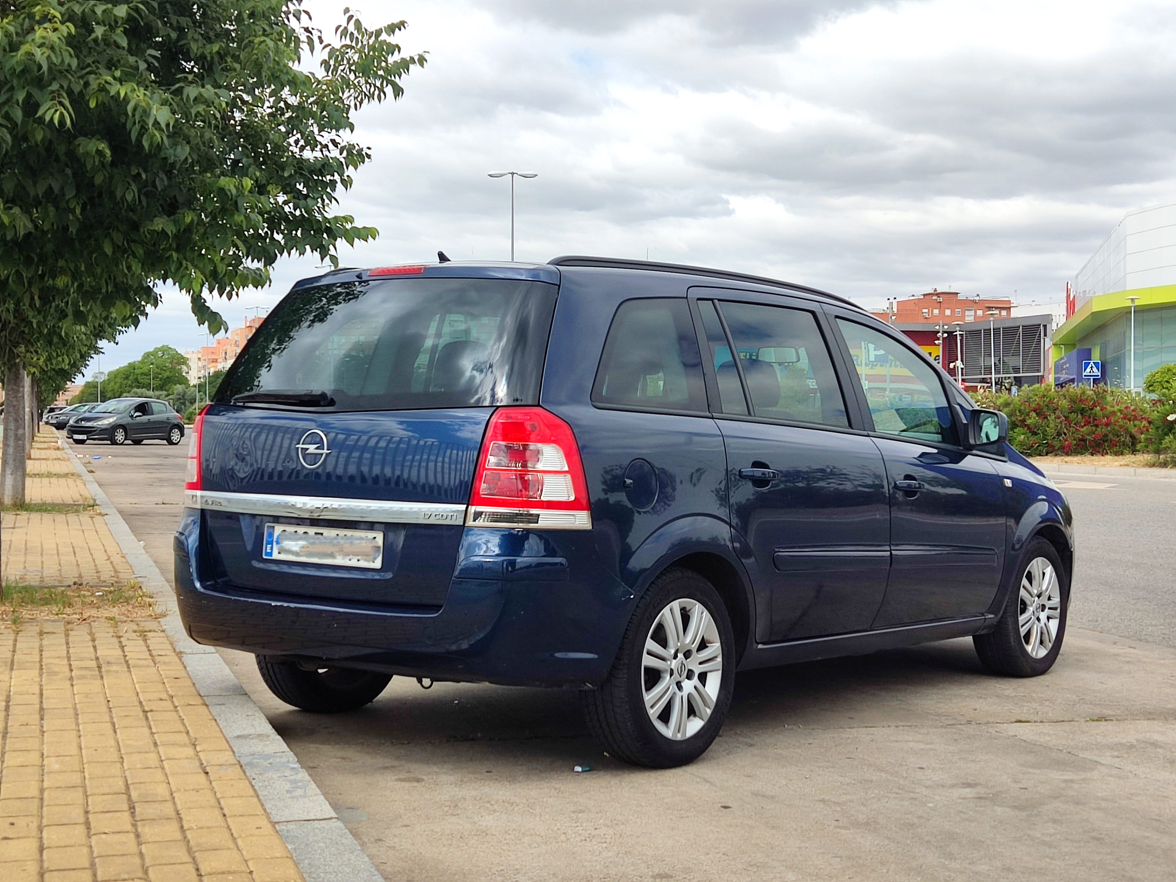 Opel Zafira CDTI mit Bluetooth-Audio