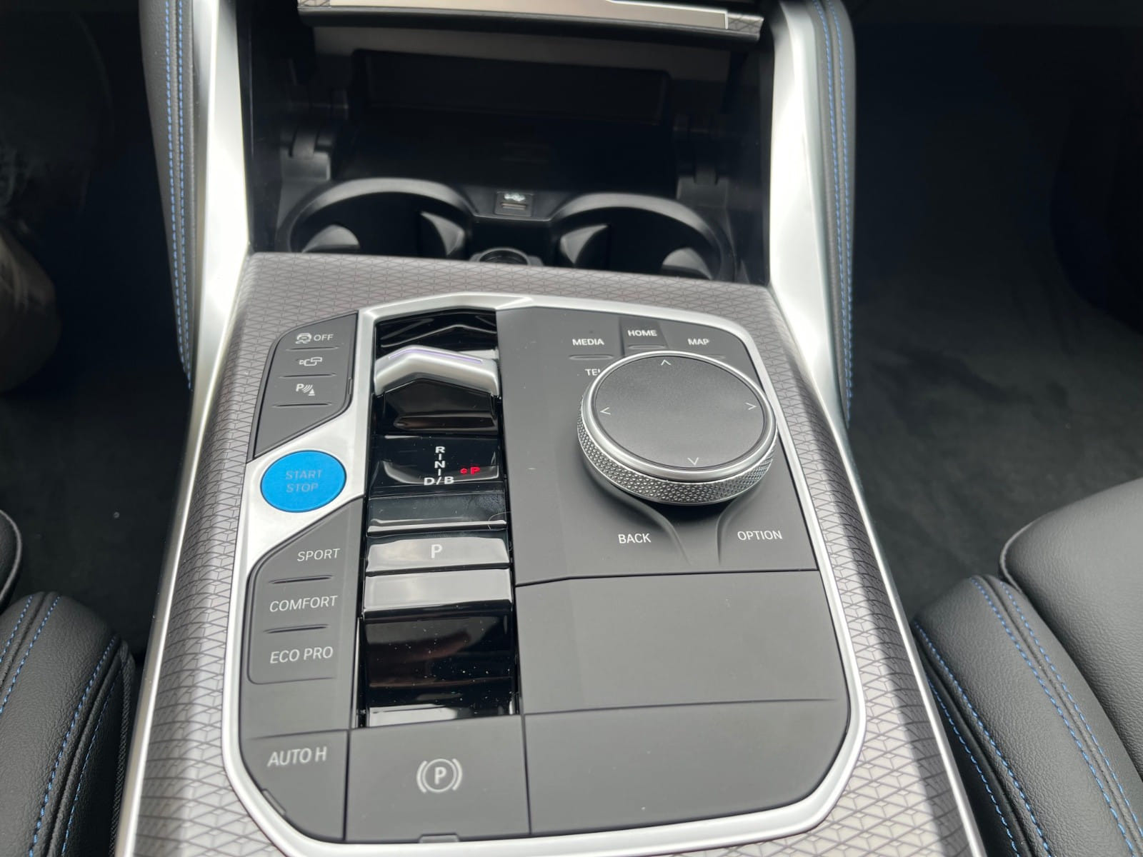 BMW i4 M50 med Apple CarPlay