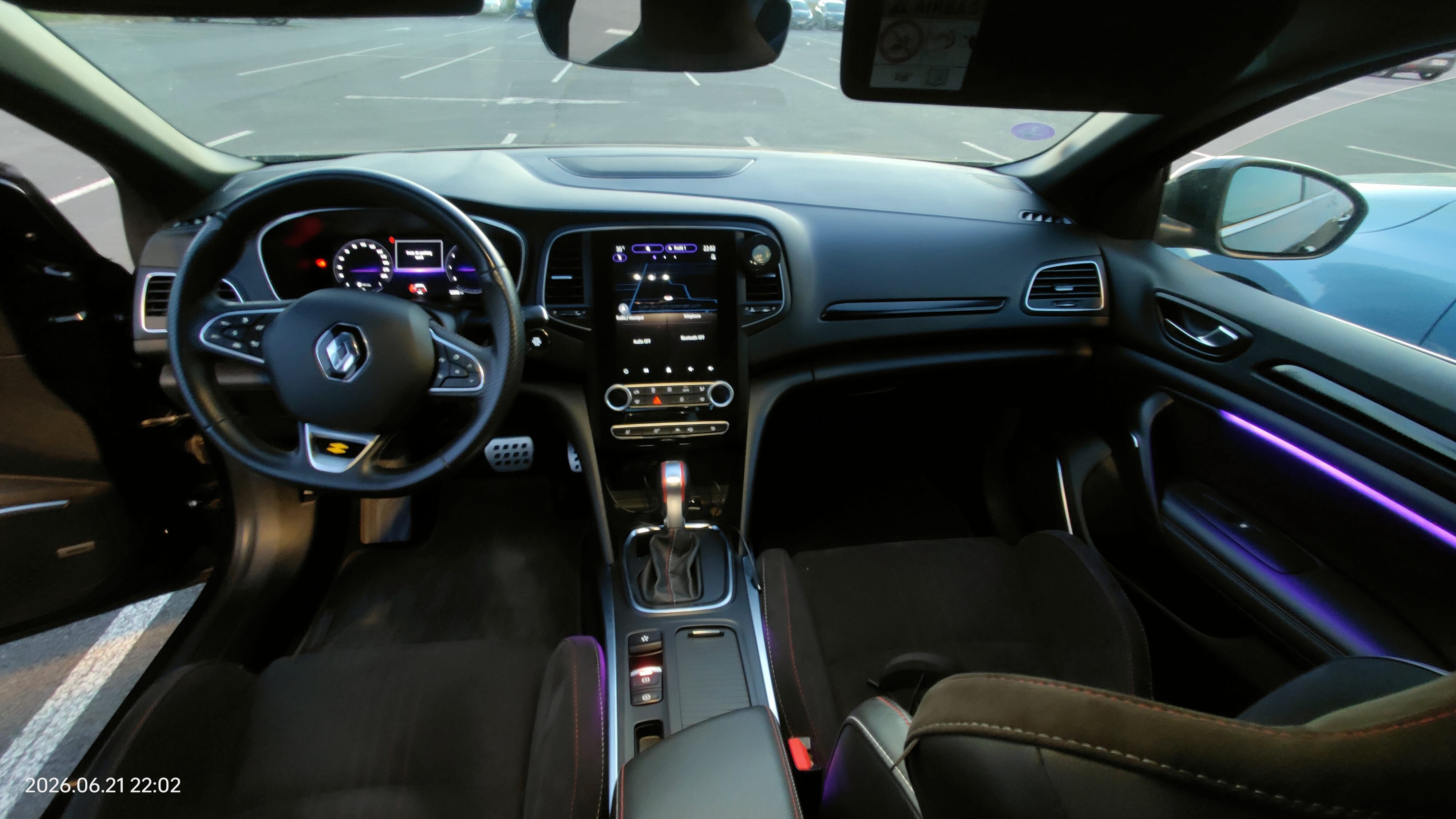 Renault Mégane IV 1,3 tce avec Caméra de recul