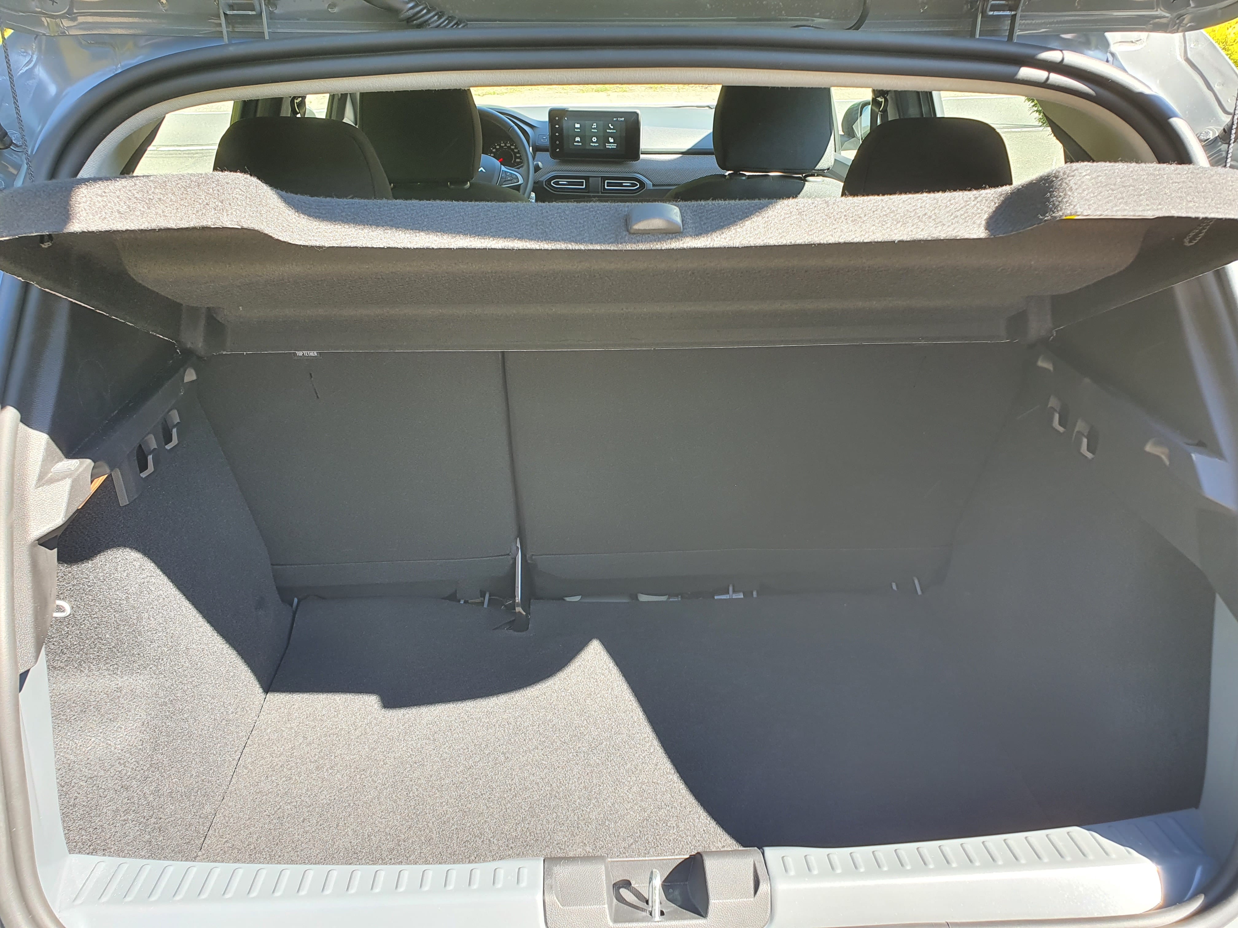 Dacia Sandero Expression 0.9 TCe met Audio- / iPod-ingang
