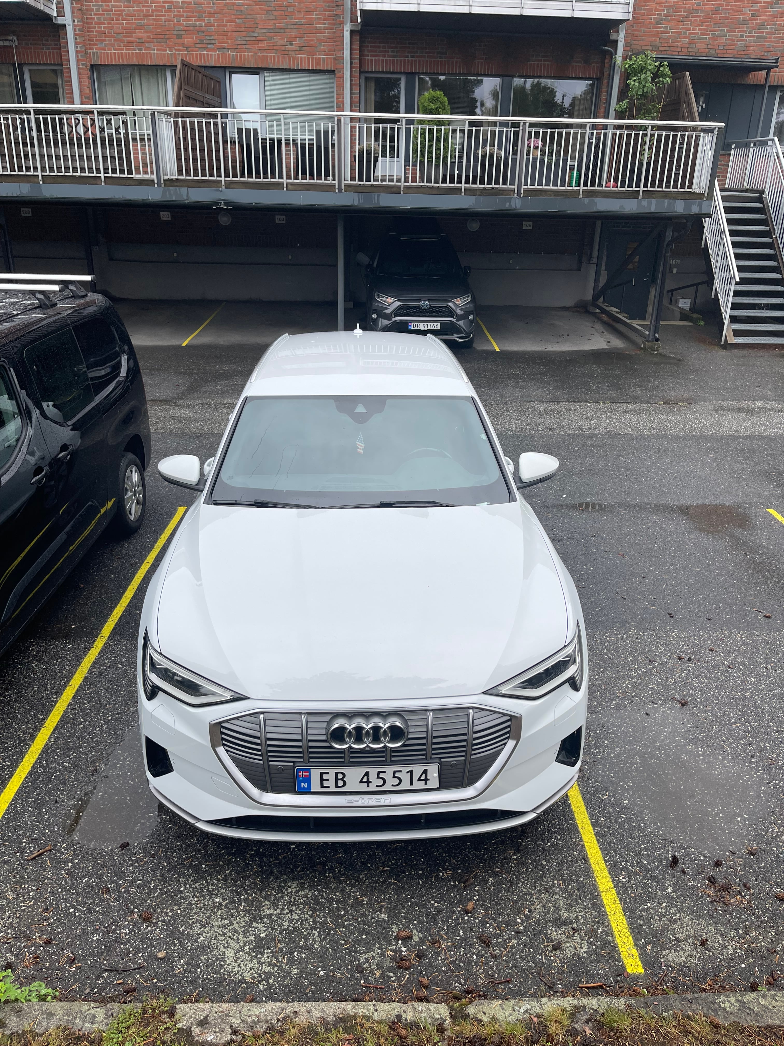 Audi e-tron, 2020, Elektrisk, automatisk