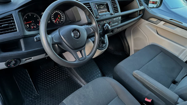 Volkswagen Transporter med Vinterdekk