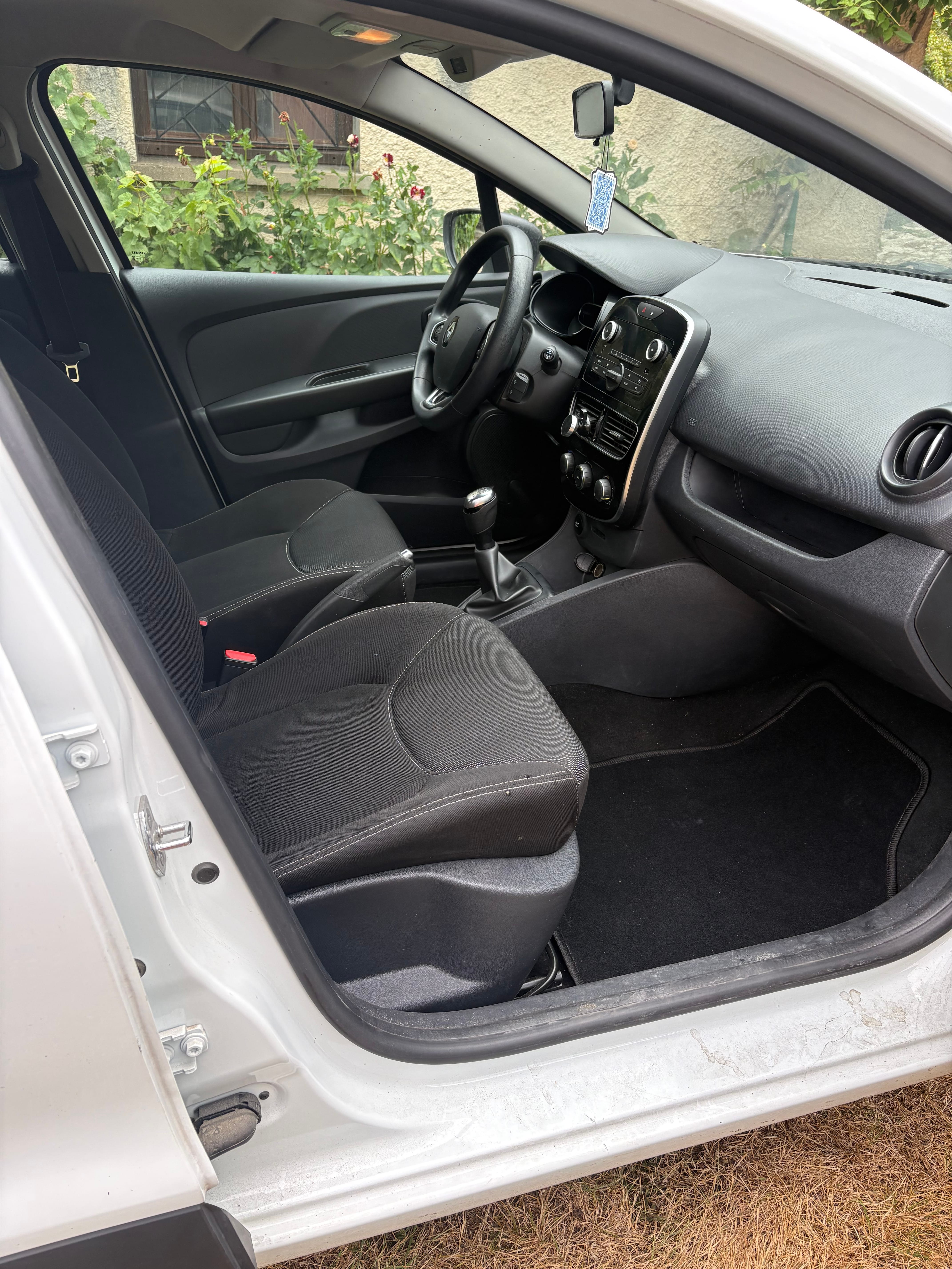 Renault Clio 1L5 DCI avec Régulateur de vitesse
