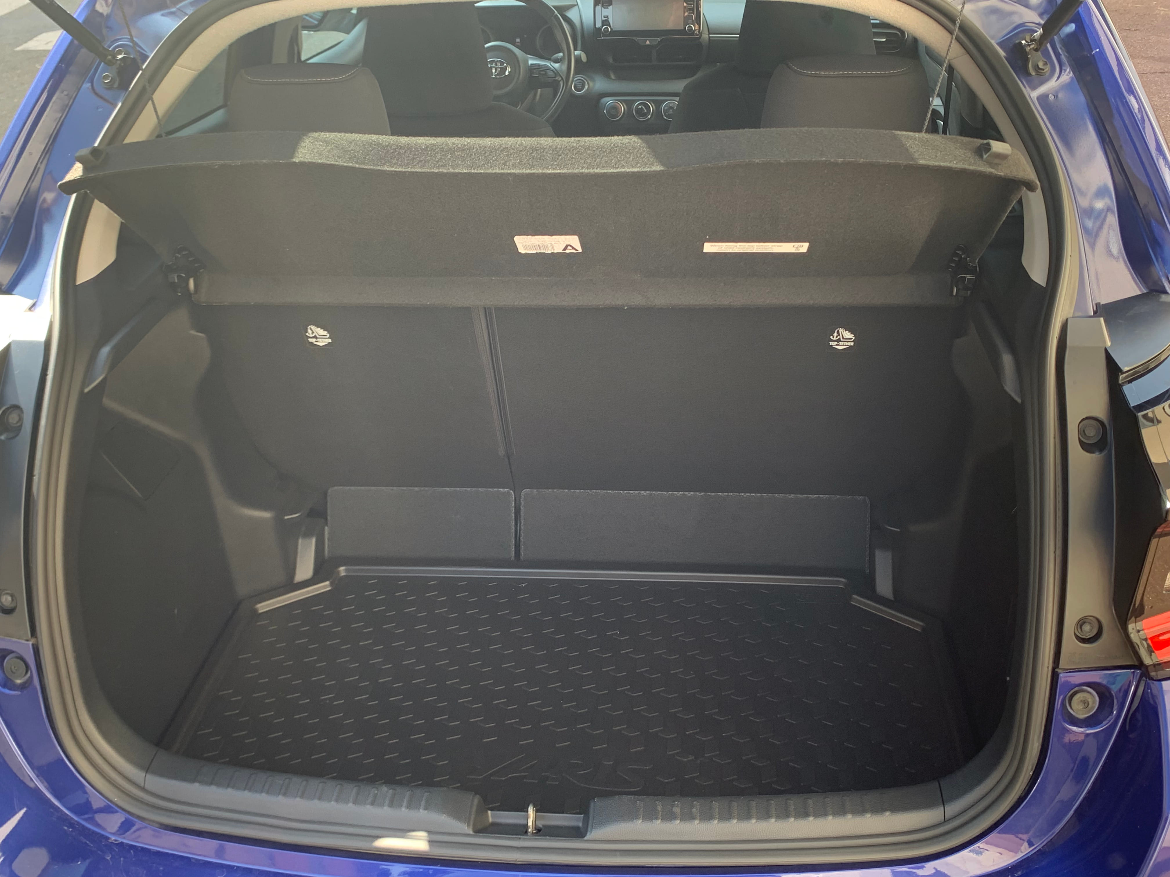 Toyota Yaris avec Siège bébé
