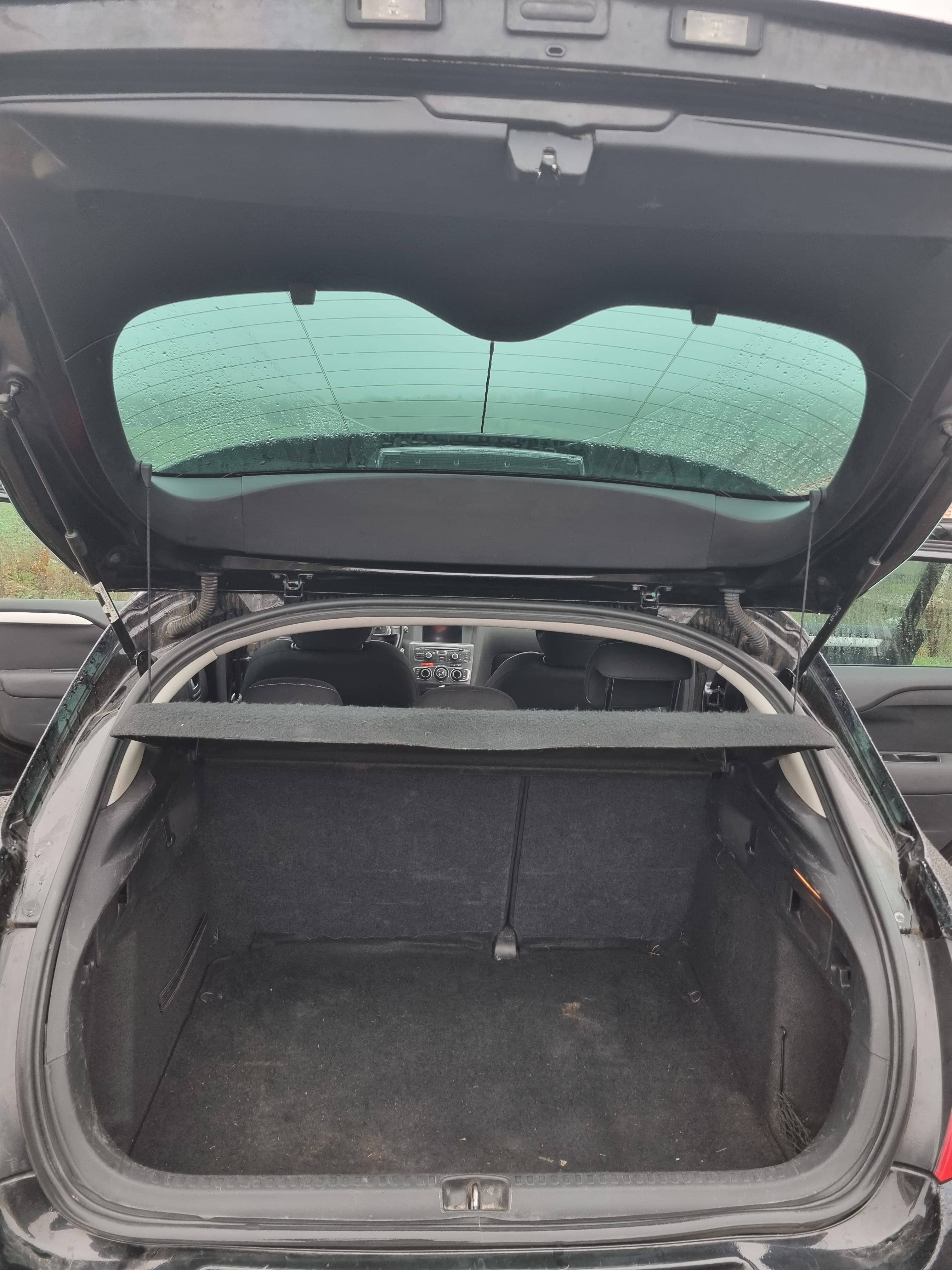 Citroen C4 avec Attelage