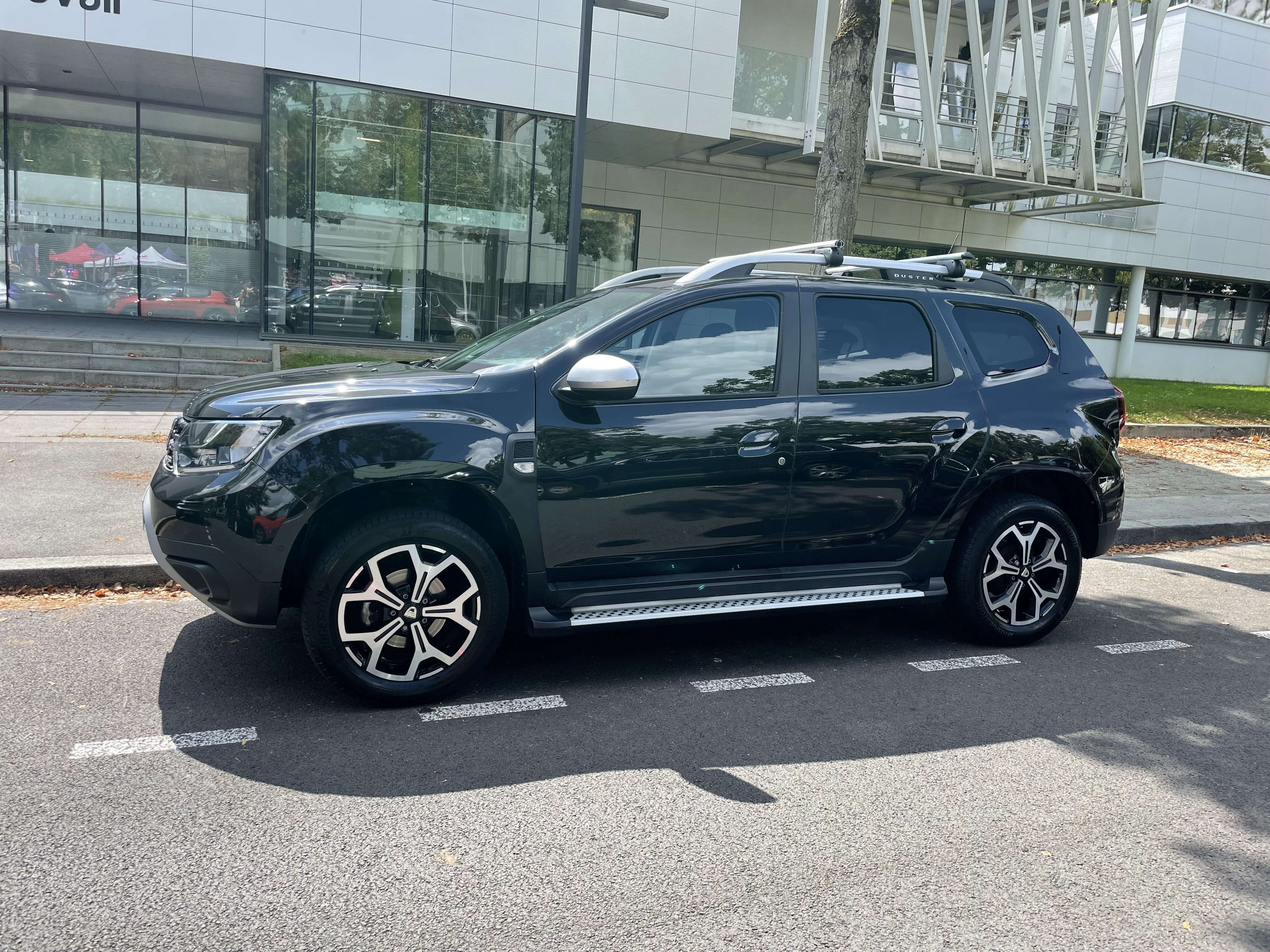 Dacia Duster 1.3 TCE prestige - Proche métro/gare/colombier - Nombreuses options - 59000km - Crit’Air 1 avec Climatisation