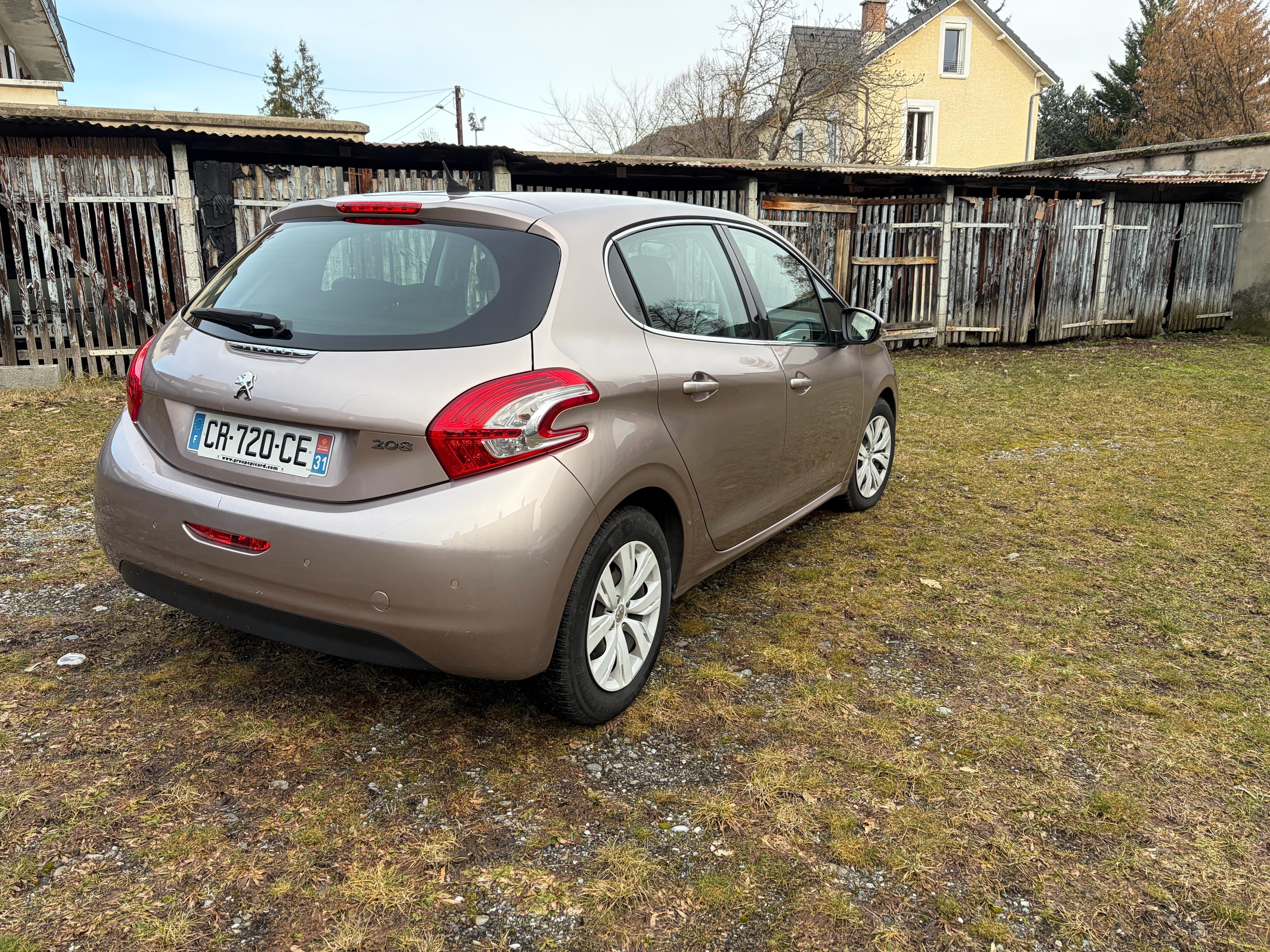 Peugeot 208 avec Régulateur de vitesse