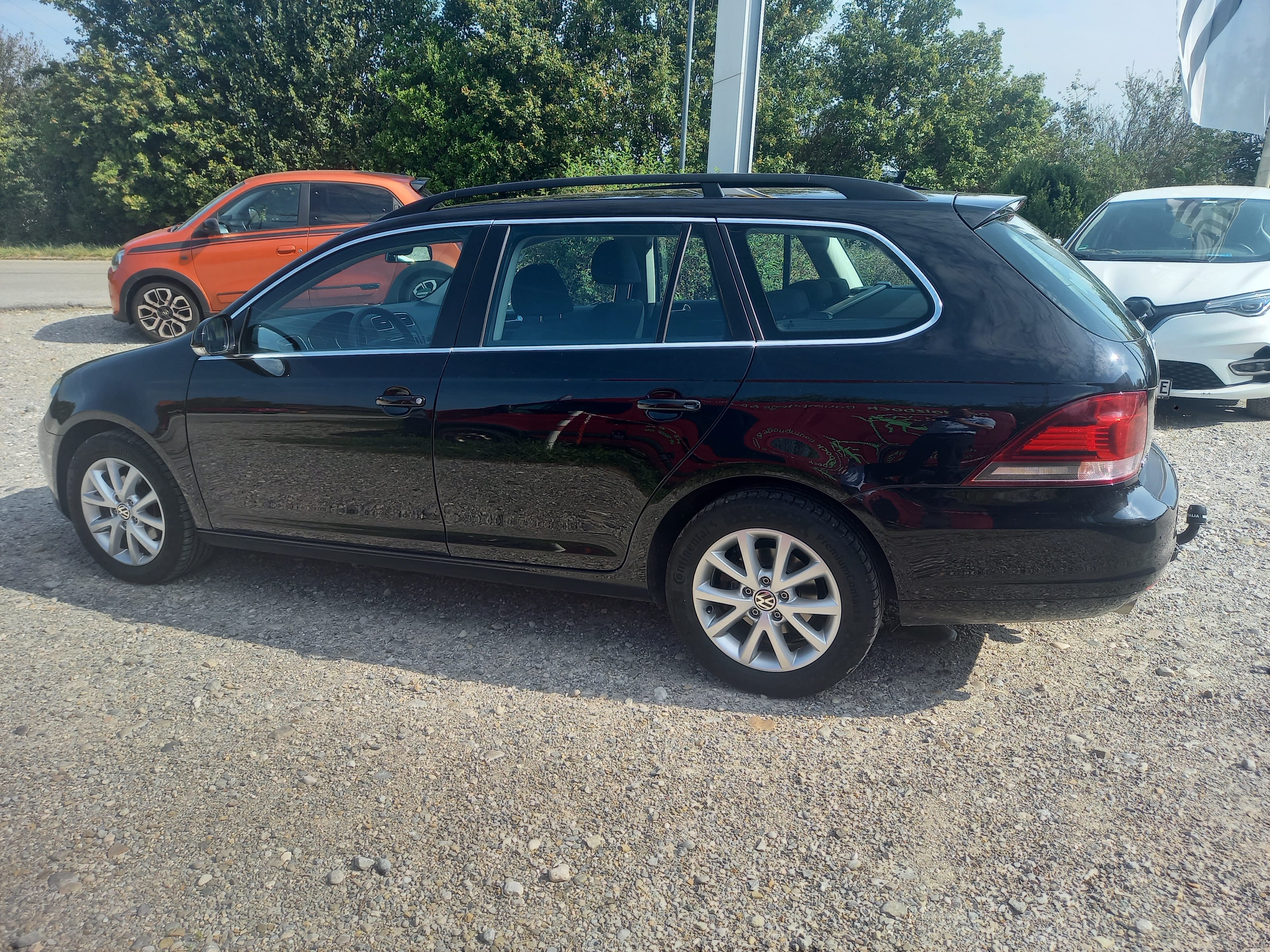 Volkswagen Golf Variant STA-NI 48 mit Klimaanlage