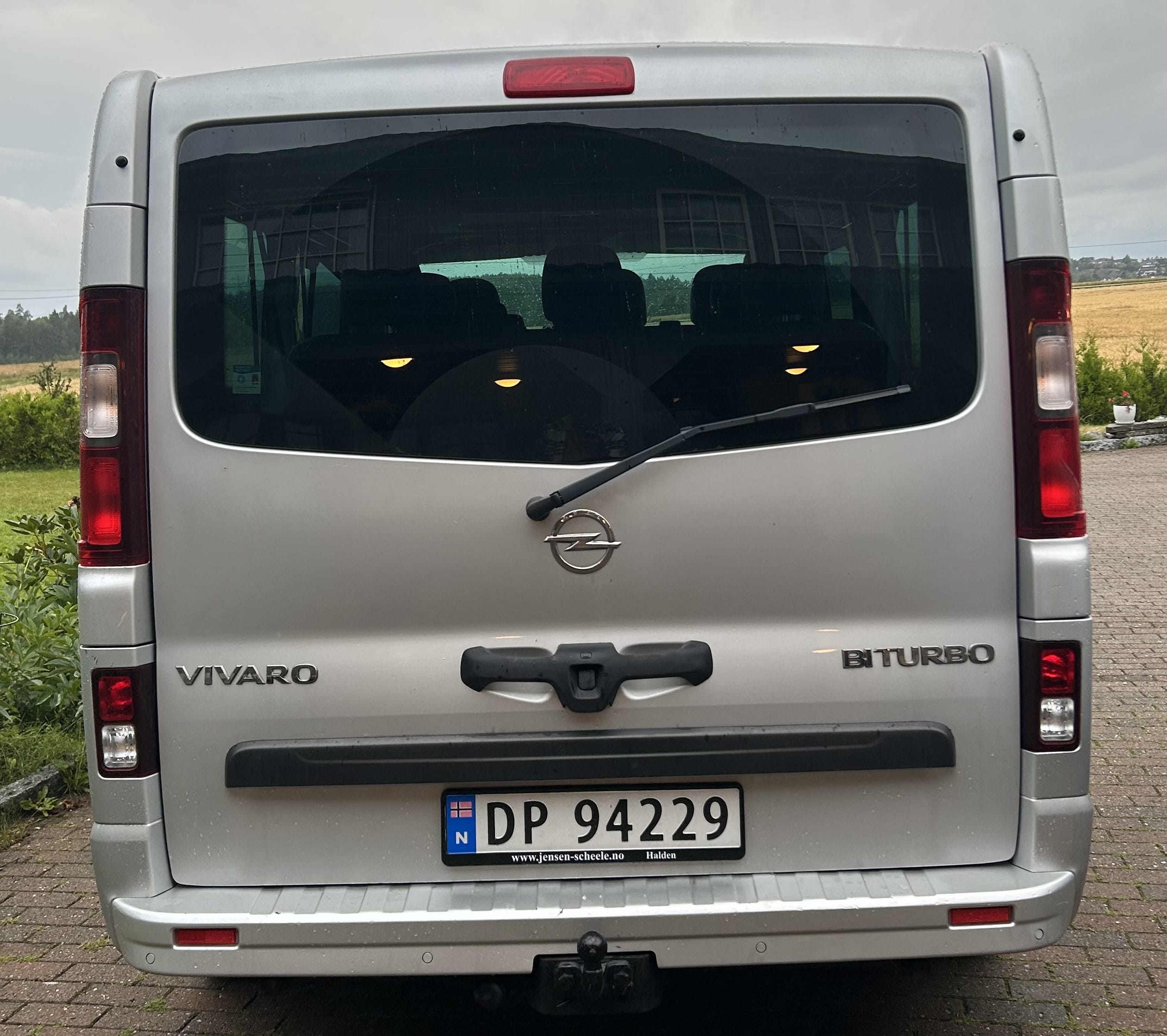 Opel Vivaro med GPS