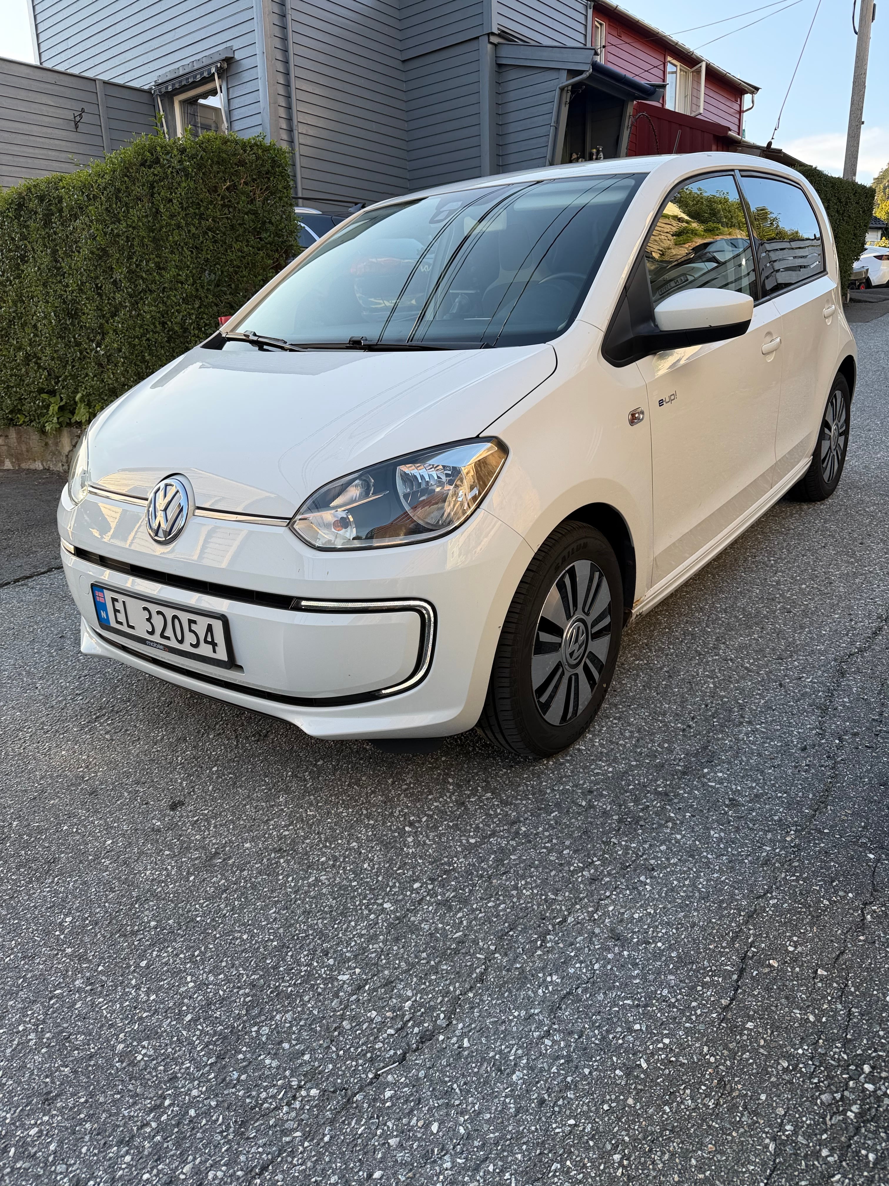 Volkswagen e-Up !, 2014, Elektrisk, automatisk