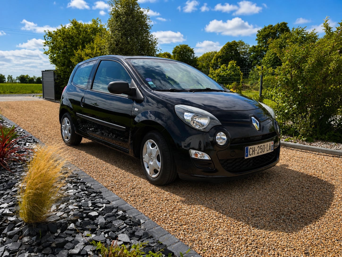 Renault Twingo avec Autoradio
